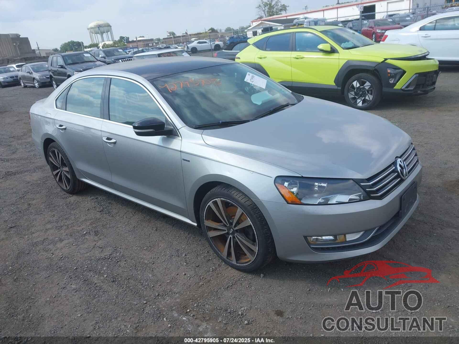 VOLKSWAGEN PASSAT 2014 - 1VWBT7A35EC108635