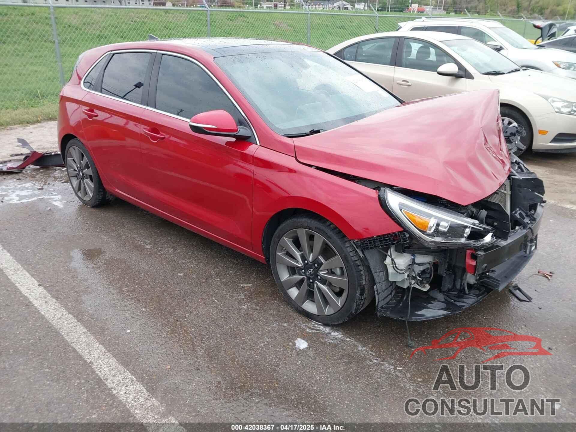 HYUNDAI ELANTRA GT 2018 - KMHH55LC0JU077111