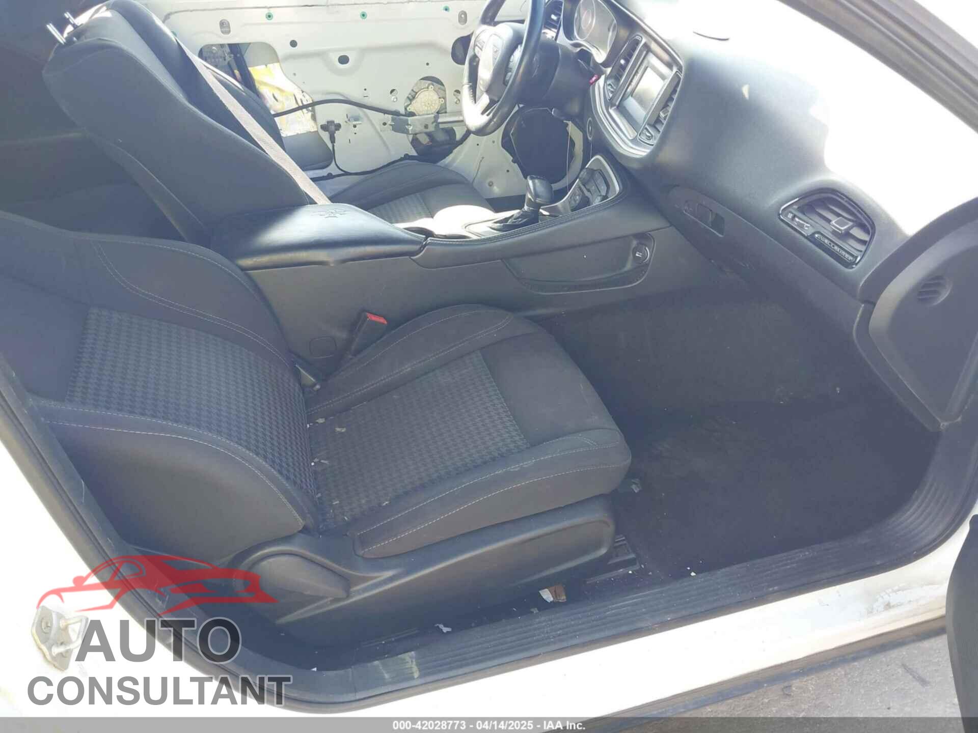 DODGE CHALLENGER 2015 - 2C3CDZAG4FH739754