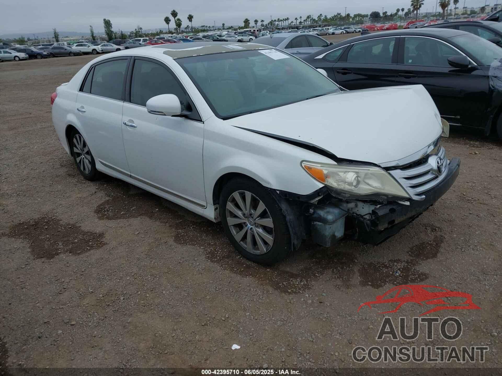 TOYOTA AVALON 2011 - 4T1BK3DB6BU405772