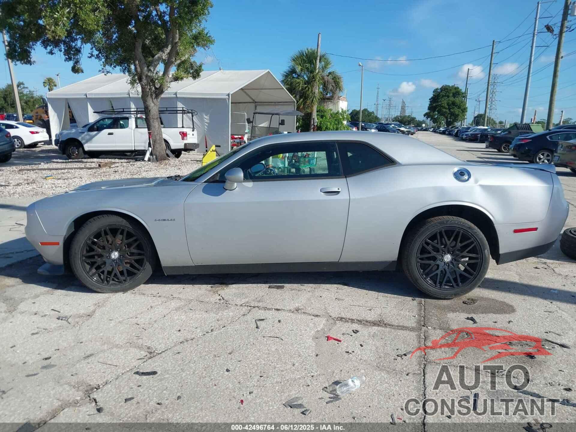 DODGE CHALLENGER 2020 - 2C3CDZBT6LH124775
