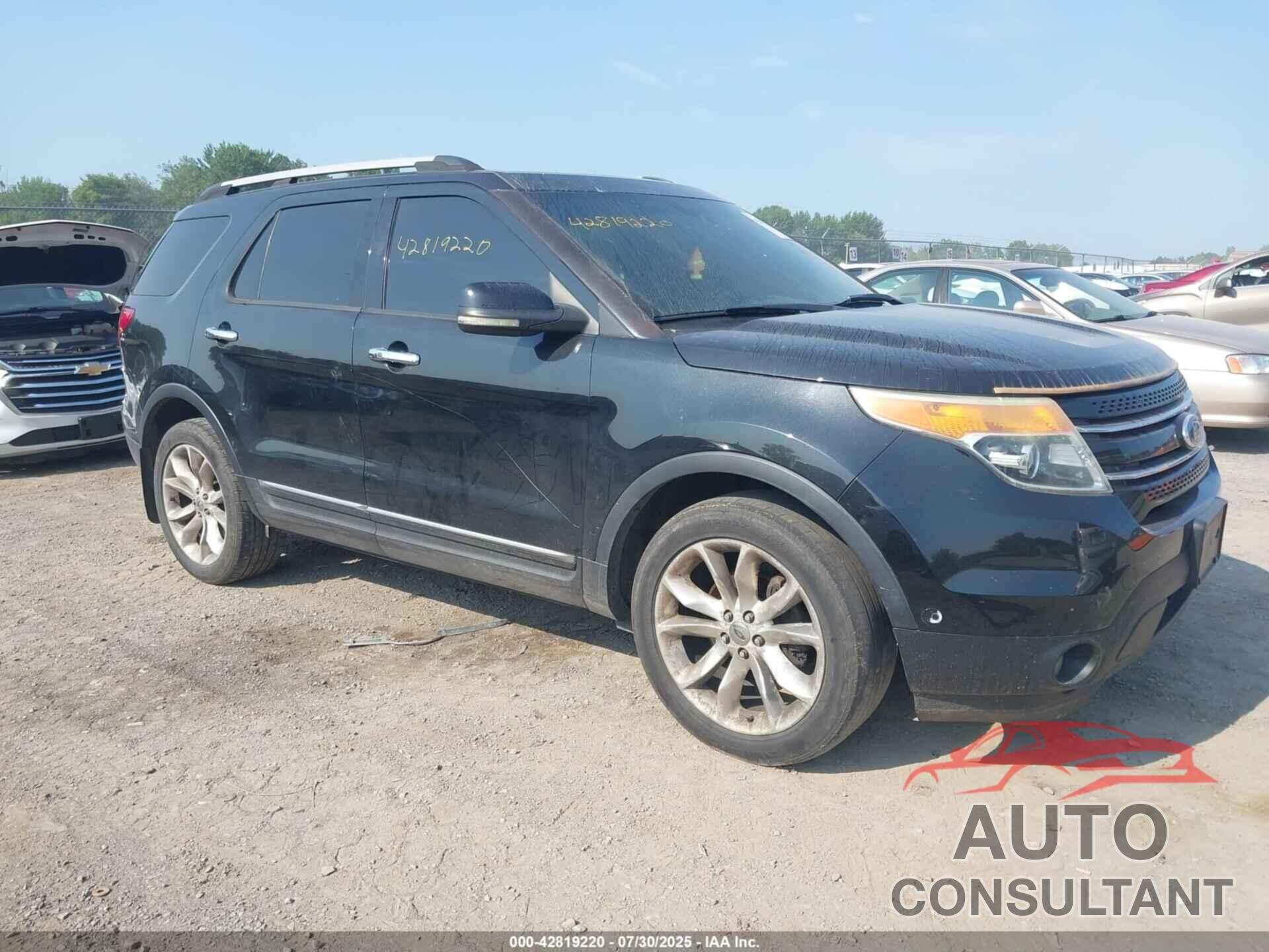 FORD EXPLORER 2011 - 1FMHK8F8XBGA75903