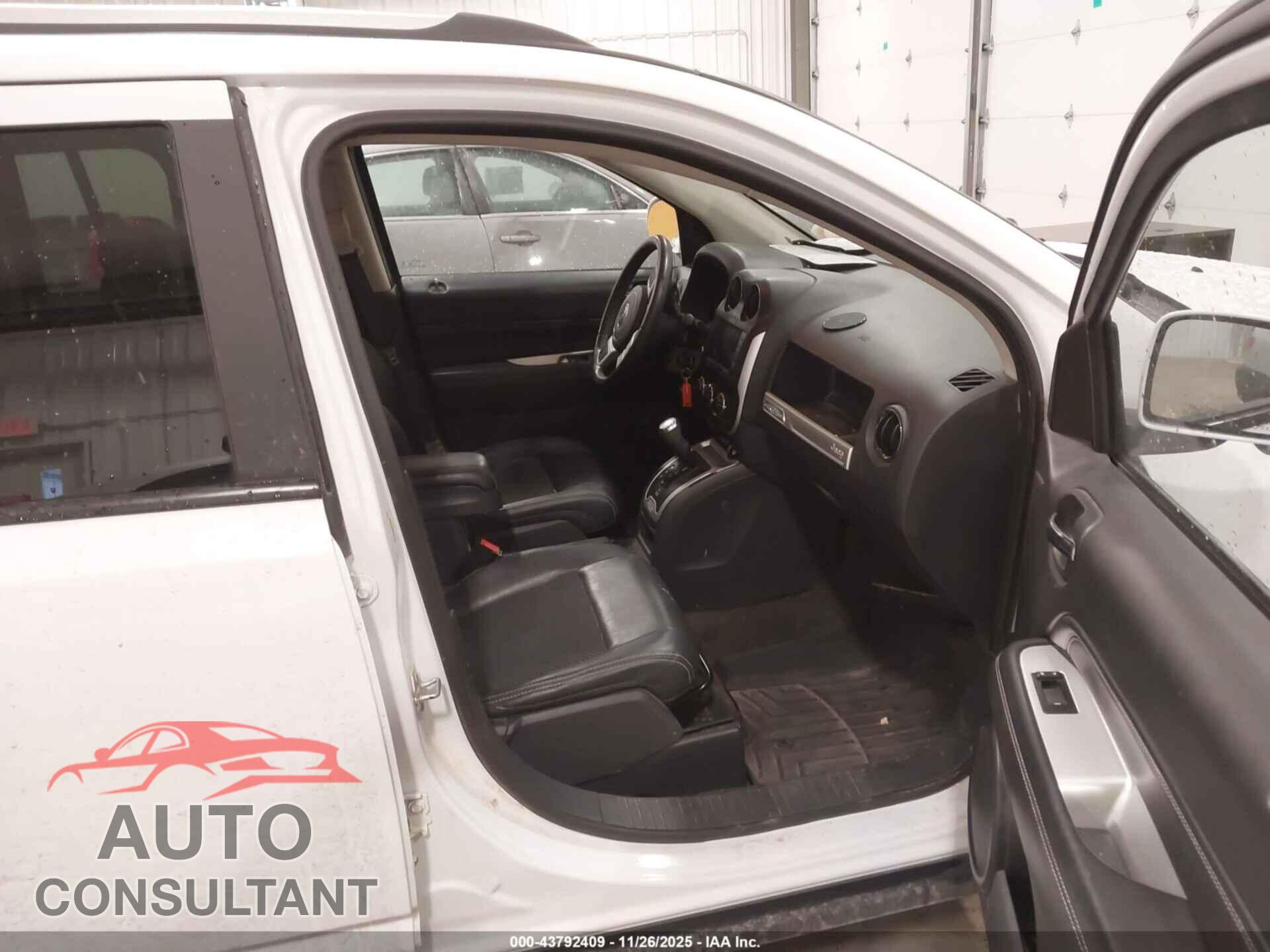 JEEP COMPASS 2017 - 1C4NJDEB0HD141725