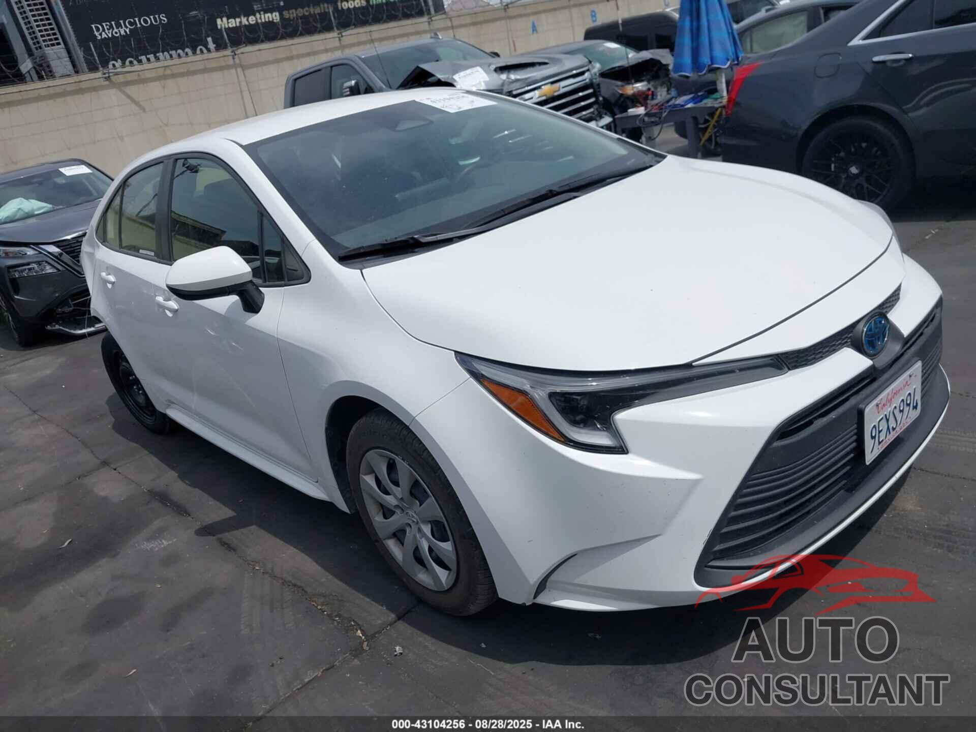 TOYOTA COROLLA 2023 - JTDBCMFE7P3012522