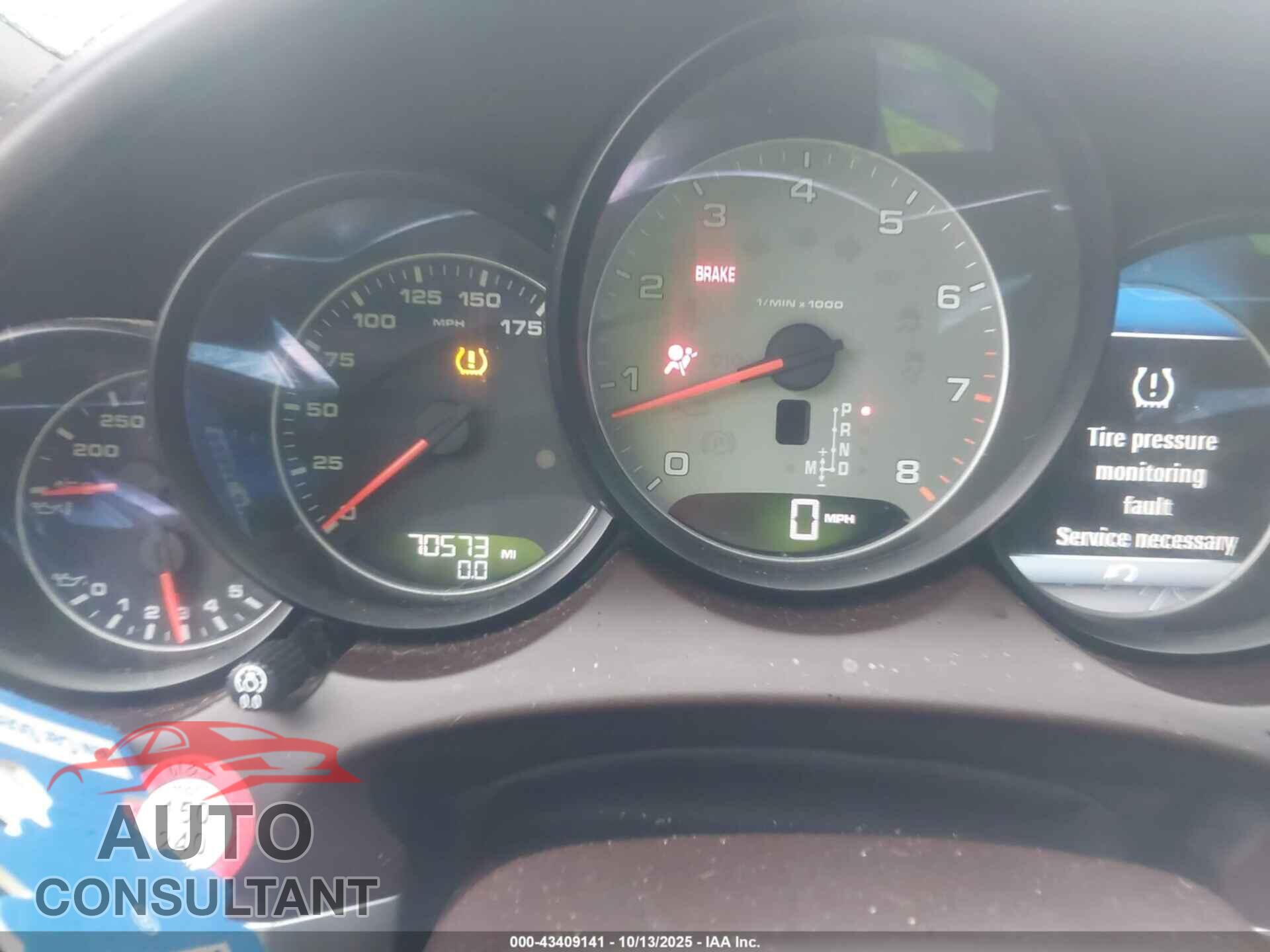 PORSCHE CAYENNE 2016 - WP1AB2A26GLA93382