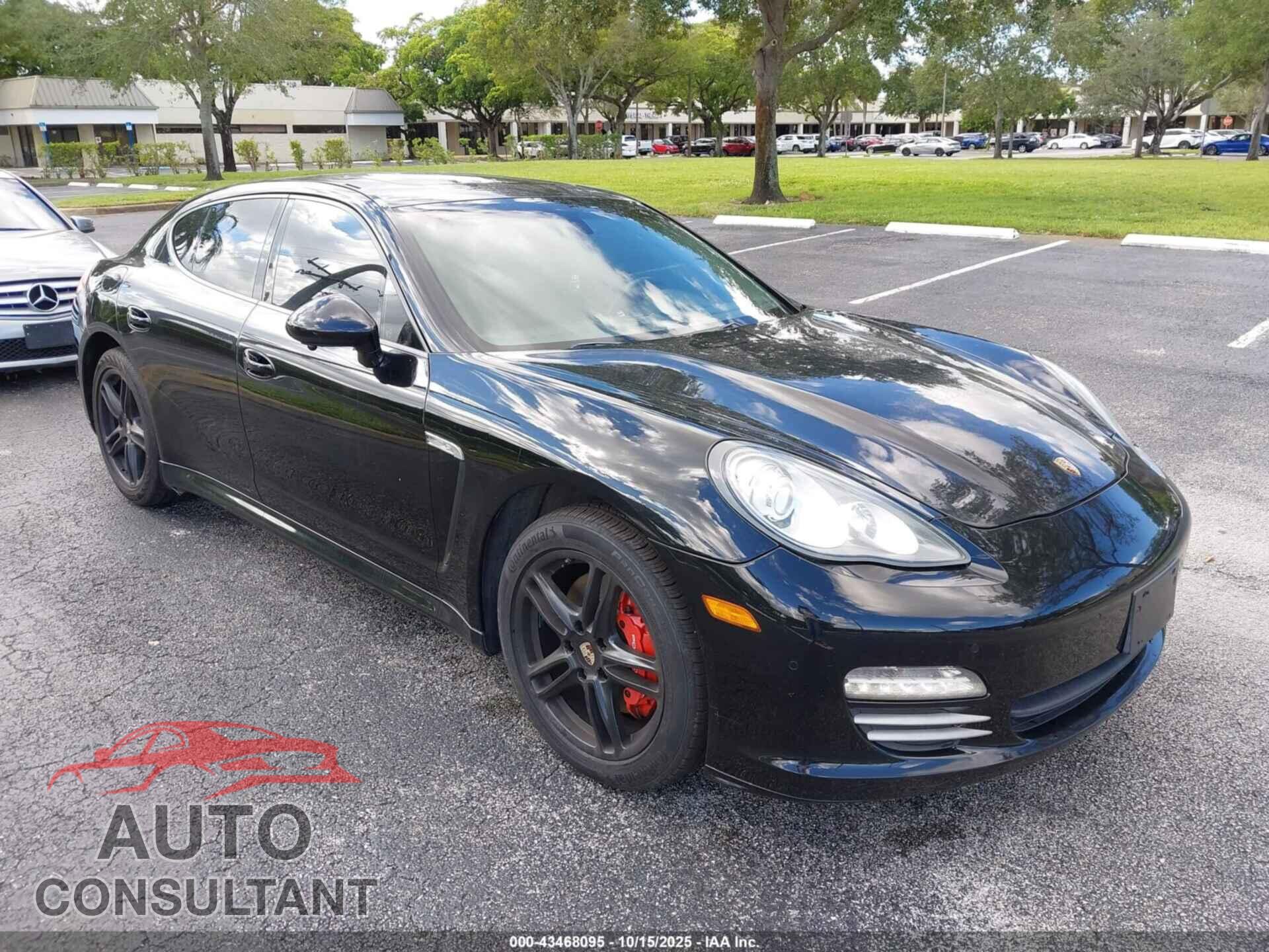 PORSCHE PANAMERA 2013 - WP0AA2A70DL013926