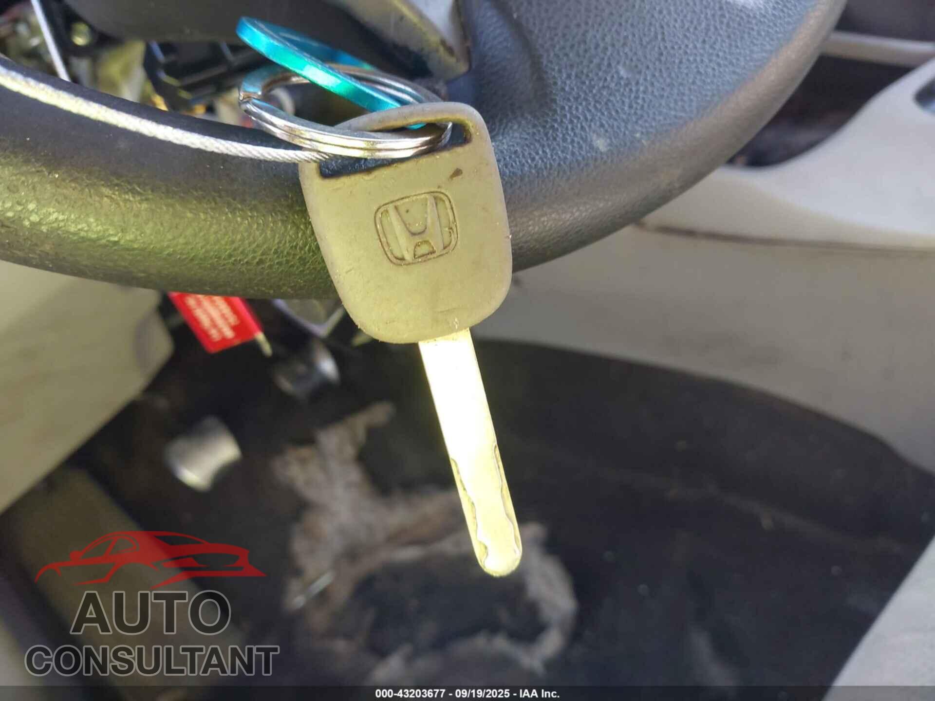 HONDA CIVIC 2012 - 2HGFB2E50CH533228