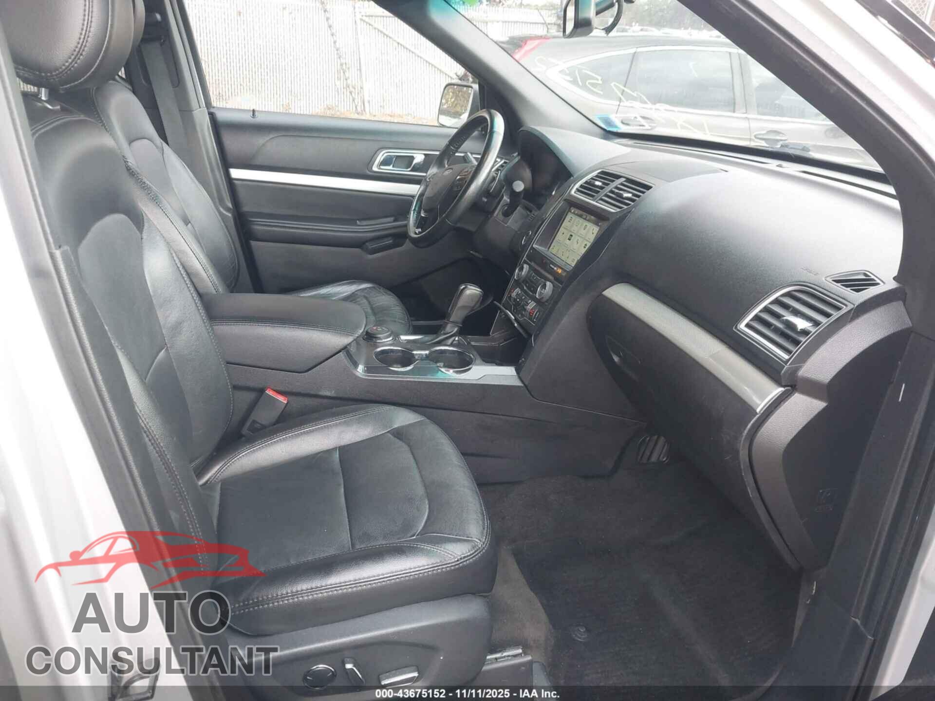 FORD EXPLORER 2017 - 1FM5K8D89HGA25492