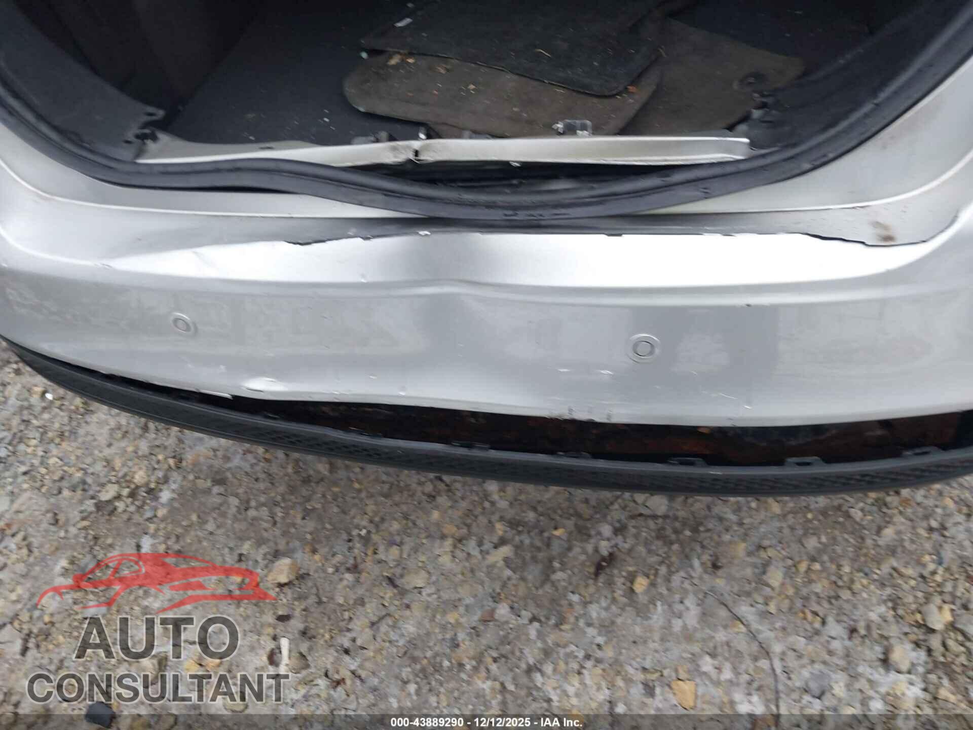 FORD FOCUS 2015 - 1FADP3F21FL218064