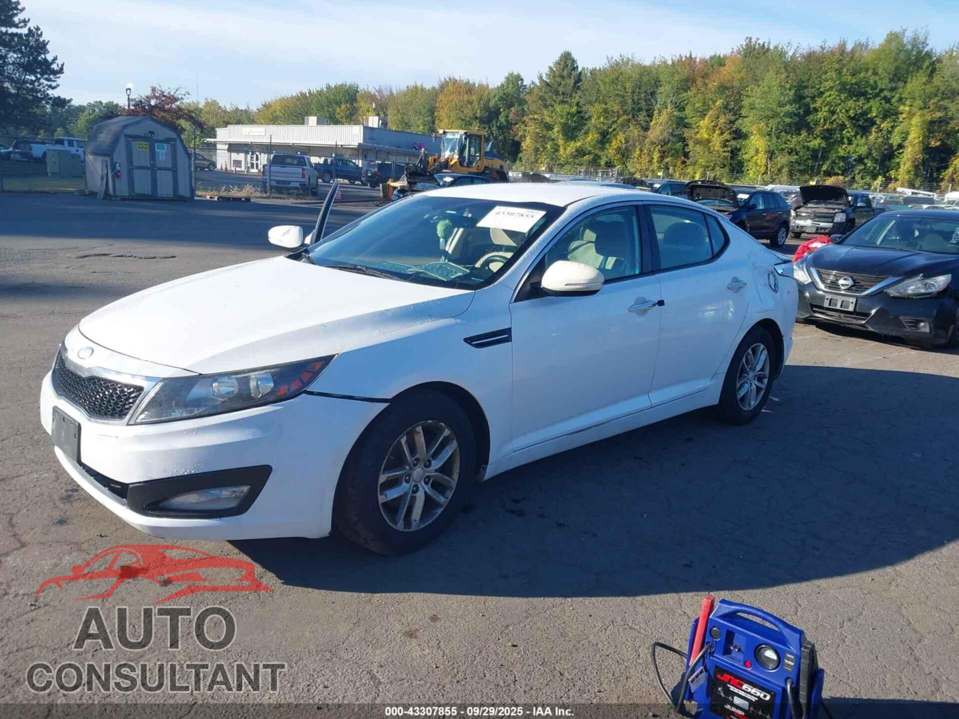 KIA OPTIMA 2013 - KNAGM4A77D5372320