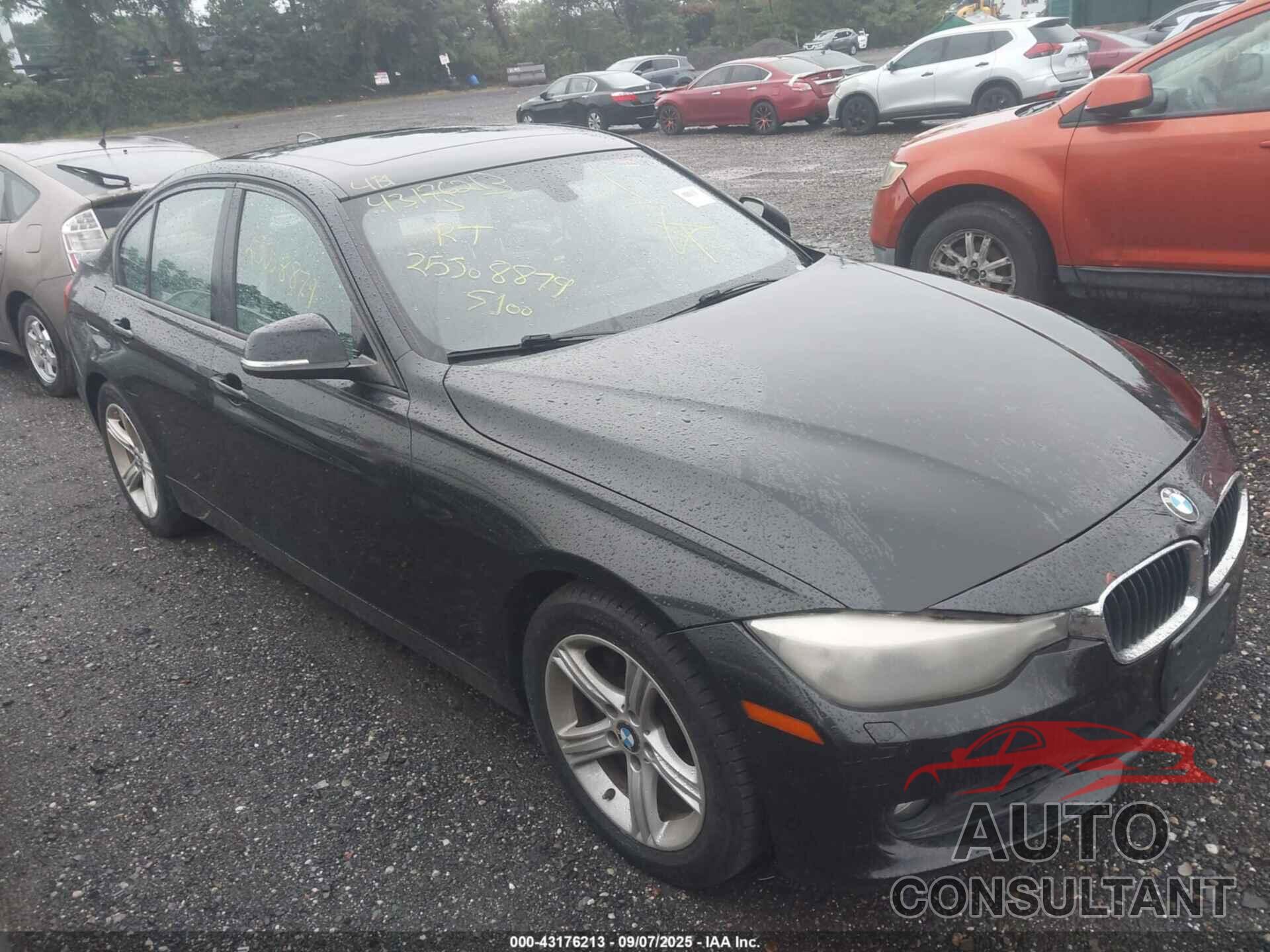 BMW 328I 2013 - WBA3B5G51DNS03992
