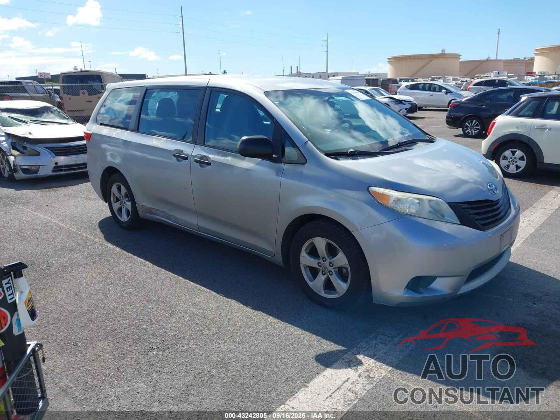 TOYOTA SIENNA 2016 - 5TDZK3DC6GS693364