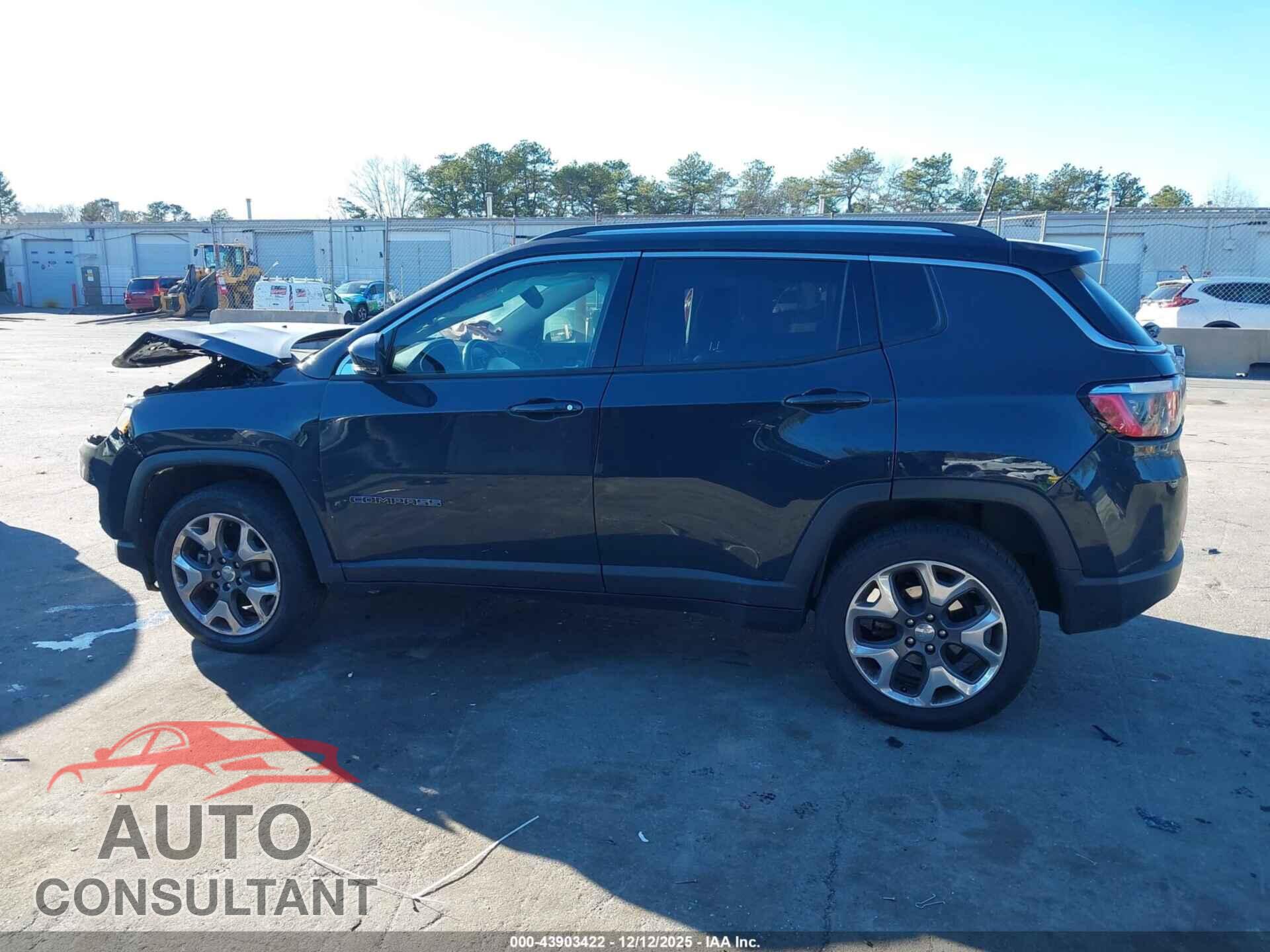 JEEP COMPASS 2018 - 3C4NJDCB2JT180237