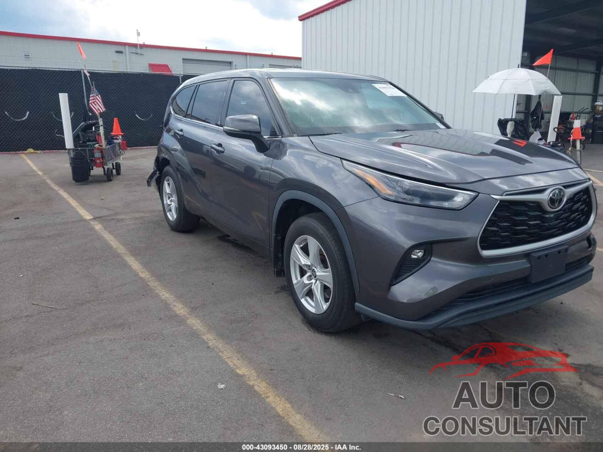 TOYOTA HIGHLANDER 2022 - 5TDBZRBH5NS574877