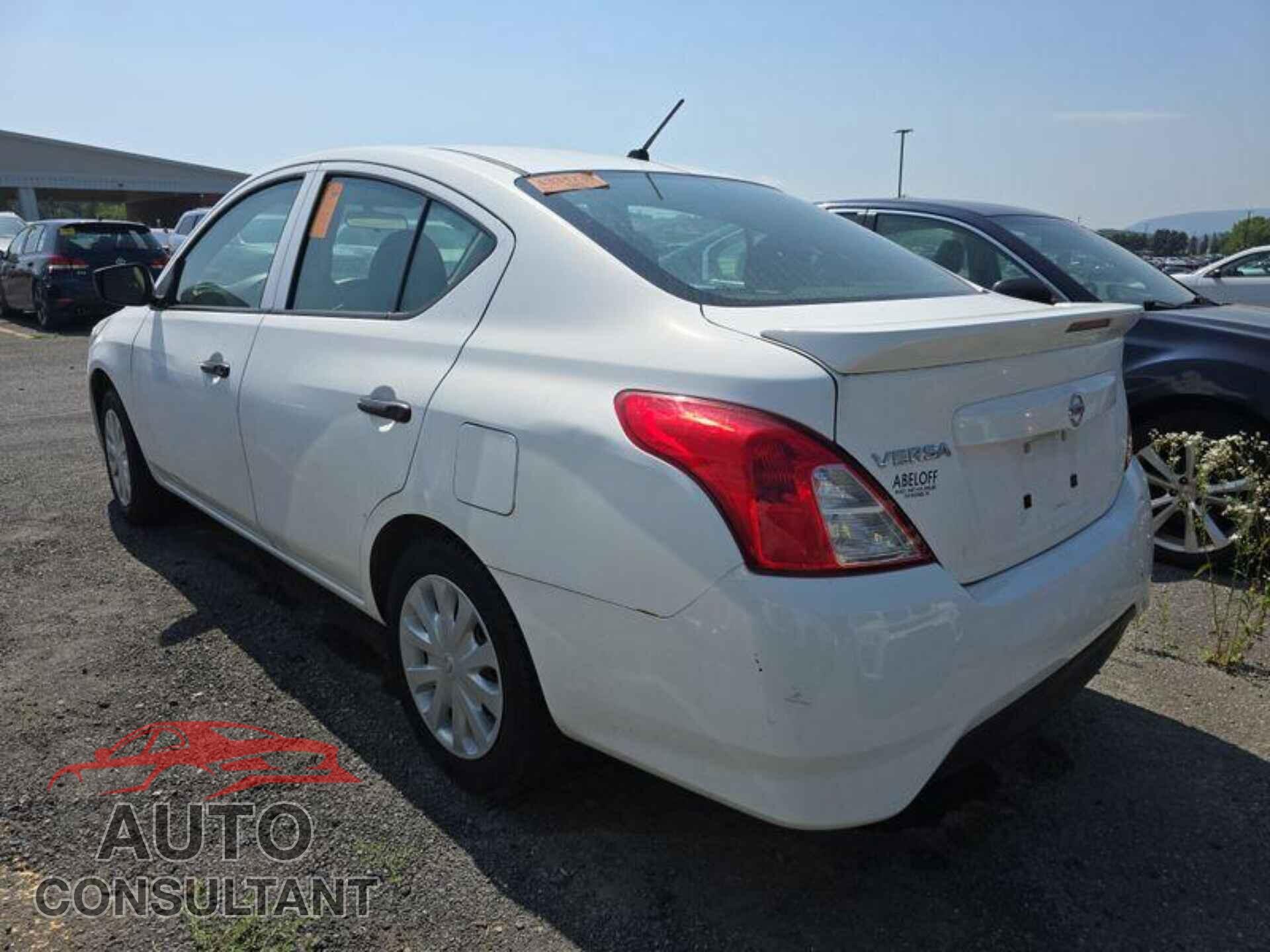 NISSAN VERSA 2017 - 3N1CN7AP3HL904445