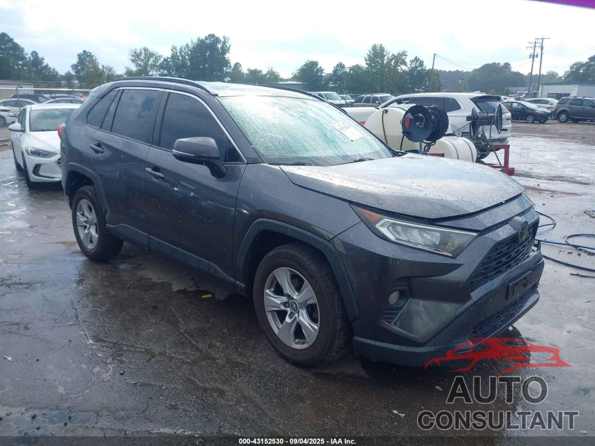 TOYOTA RAV4 2019 - JTMP1RFV9KJ008663