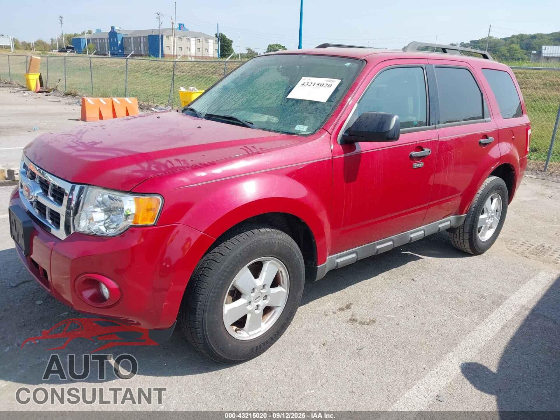 FORD ESCAPE 2011 - 1FMCU0D74BKA69429