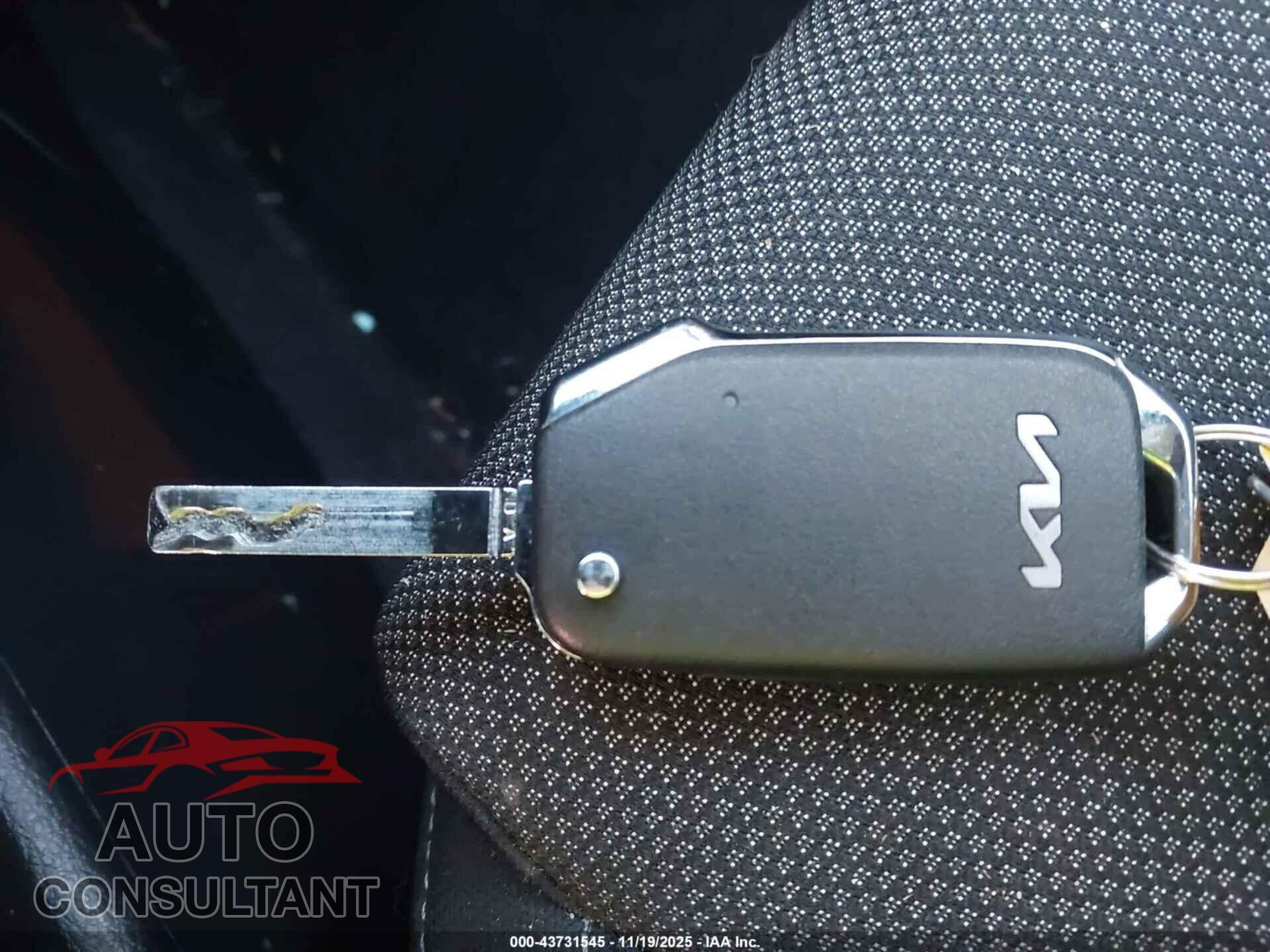 KIA FORTE 2023 - 3KPF24AD2PE593164