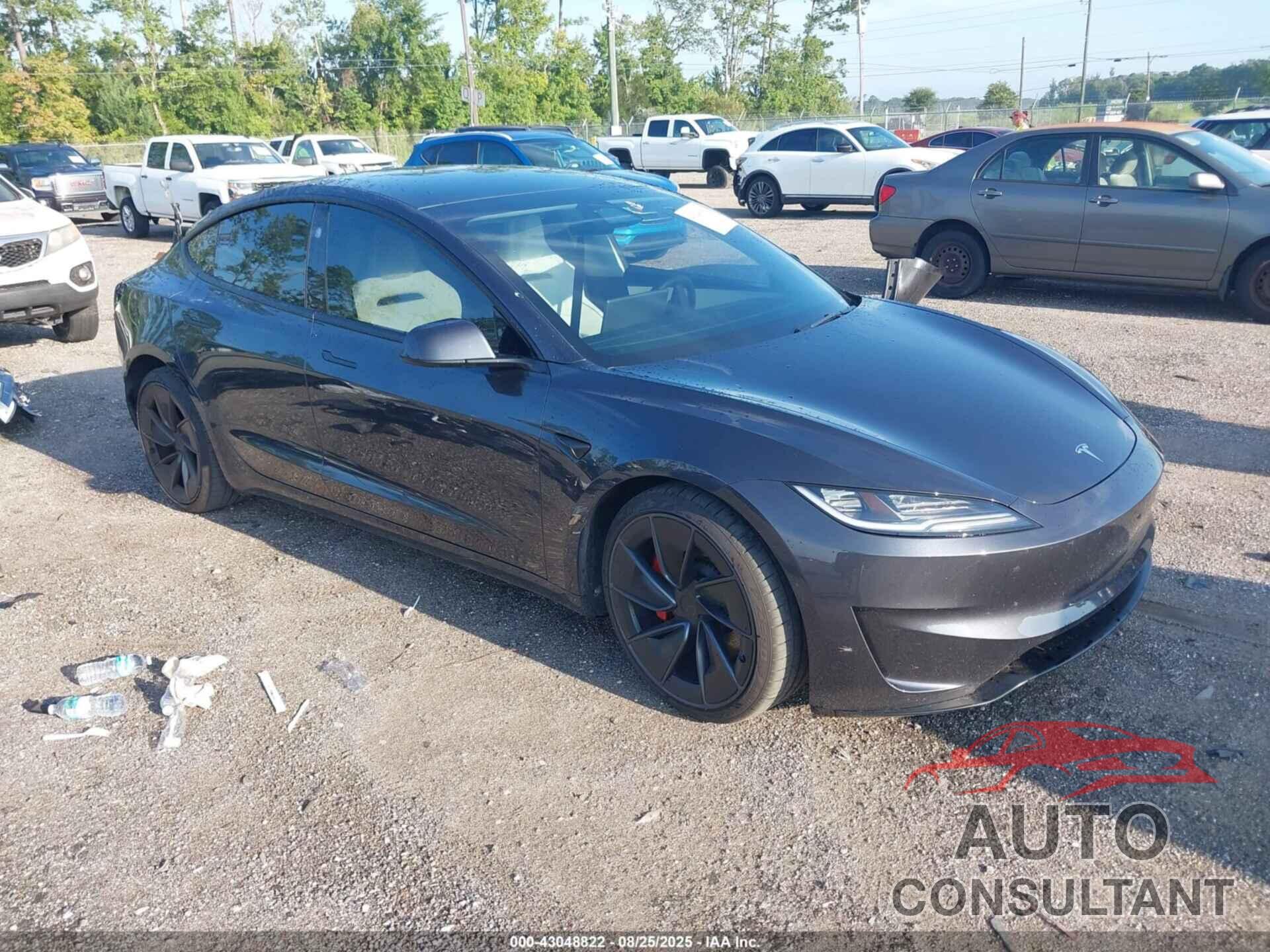 TESLA MODEL 3 2024 - 5YJ3E1ET4RF831605