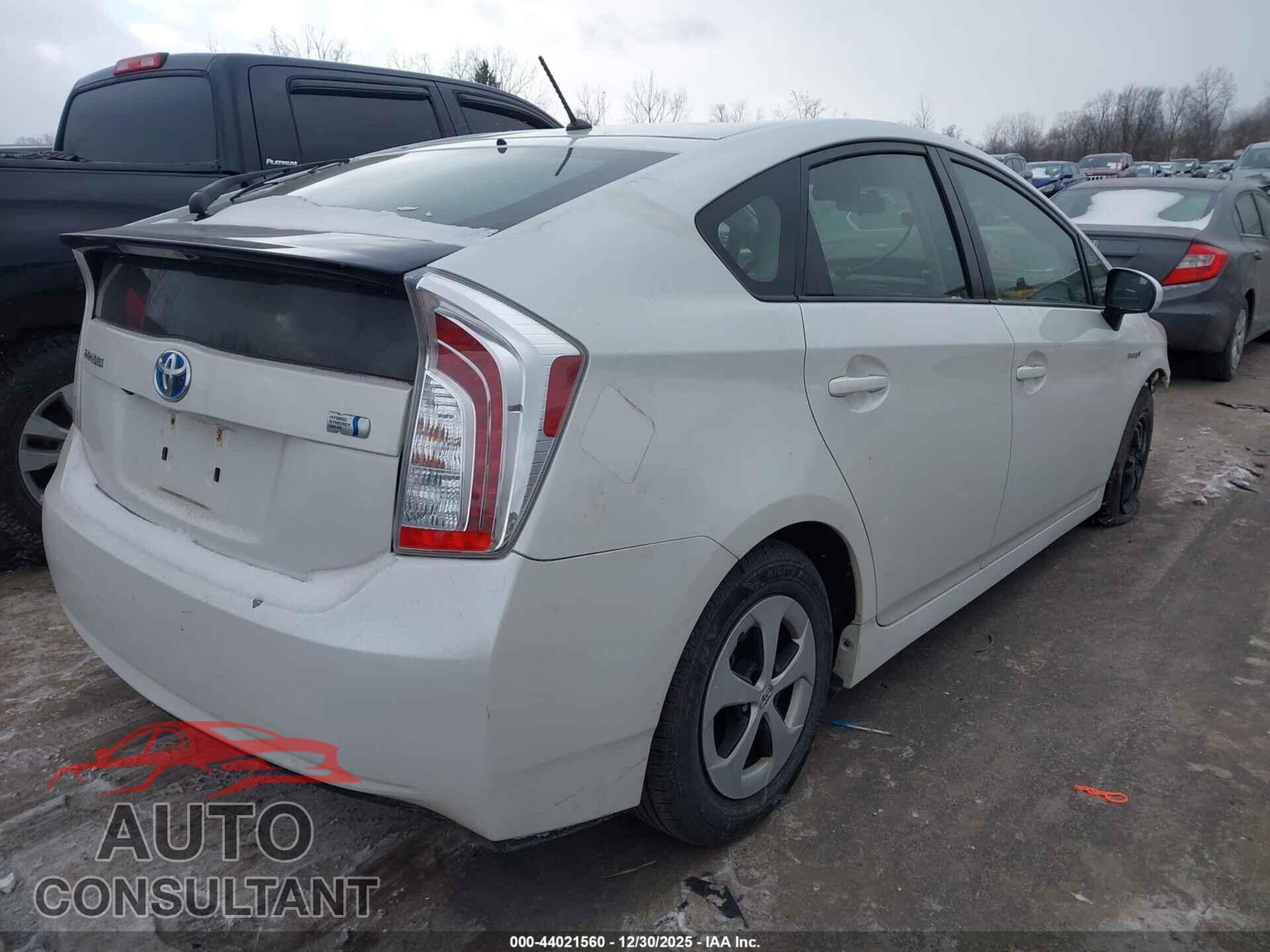 TOYOTA PRIUS 2015 - JTDKN3DU7F0442565
