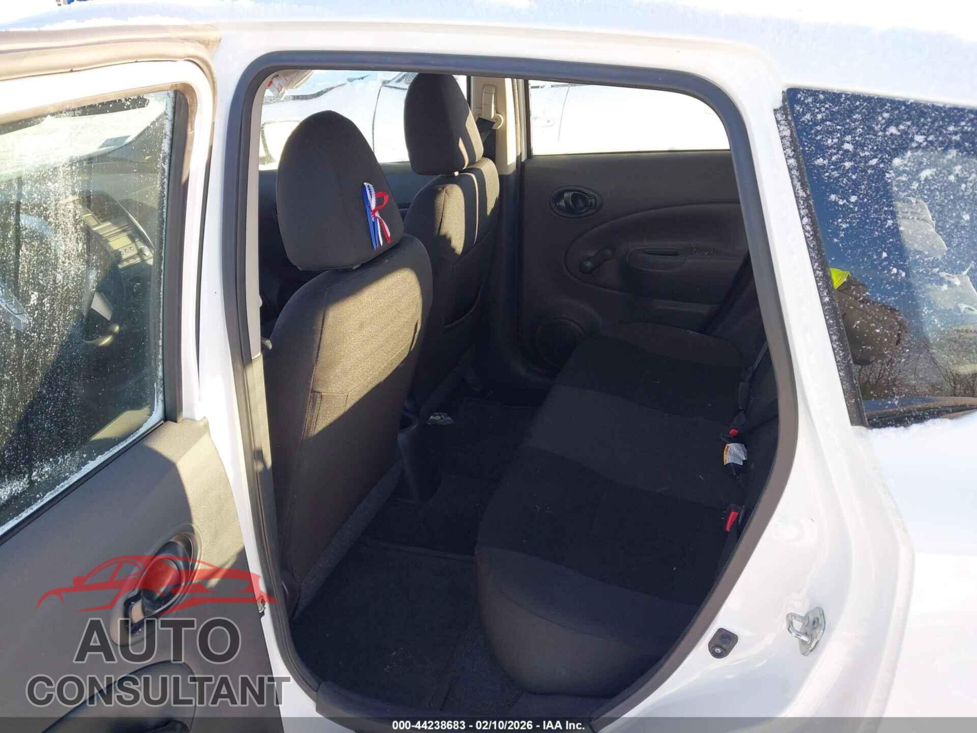 NISSAN VERSA NOTE 2015 - 3N1CE2CP2FL440948