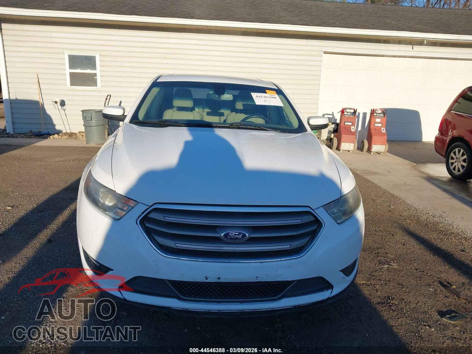FORD TAURUS 2013 - 1FAHP2E88DG214939
