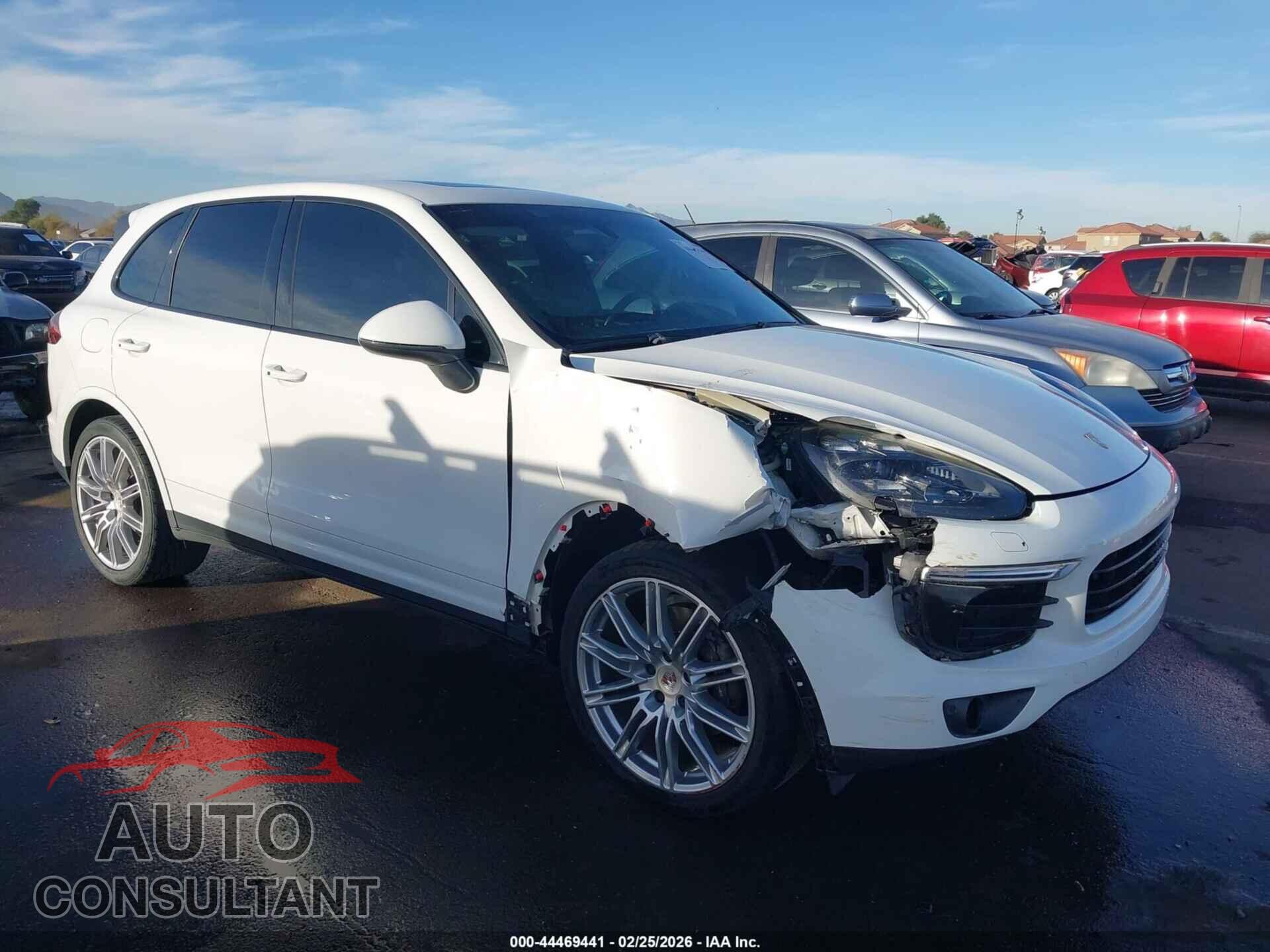 PORSCHE CAYENNE 2017 - WP1AA2A21HKA91128