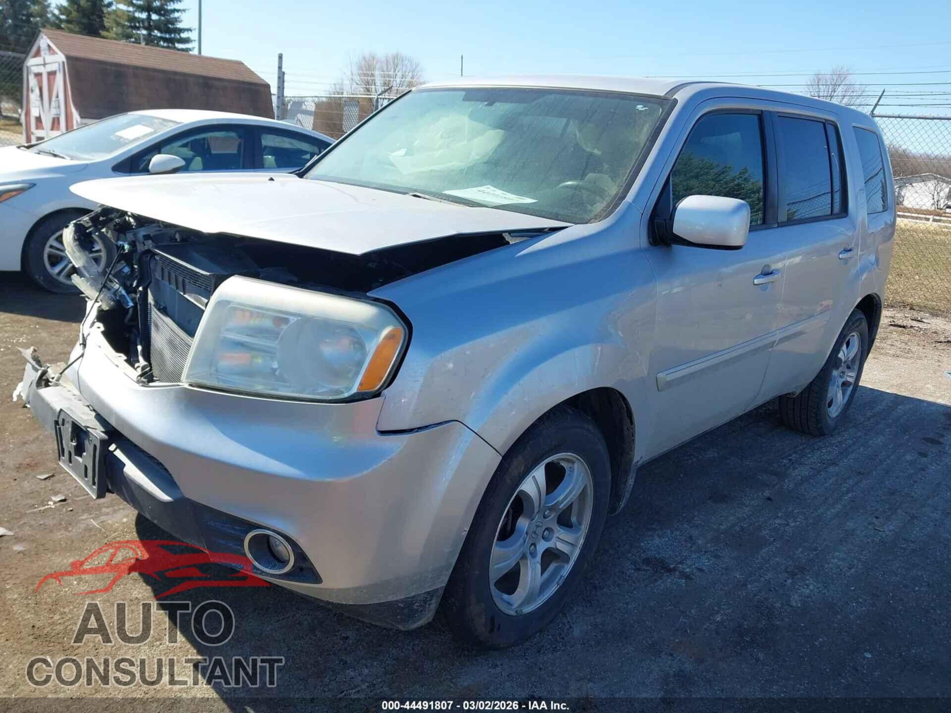 HONDA PILOT 2014 - 5FNYF4H44EB024357