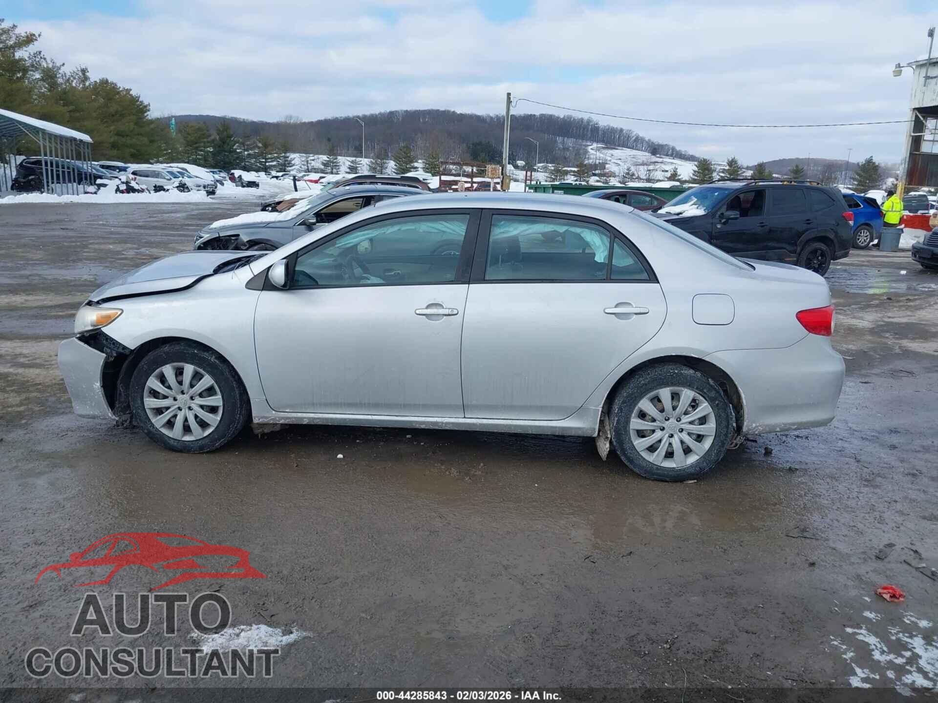 TOYOTA COROLLA 2012 - 2T1BU4EE6CC830923