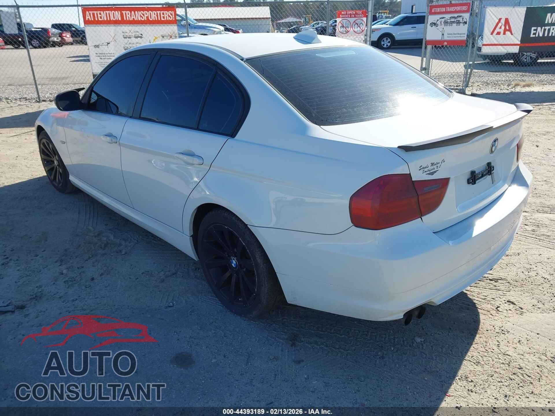 BMW 328I 2011 - WBAPH5C5XBA441365