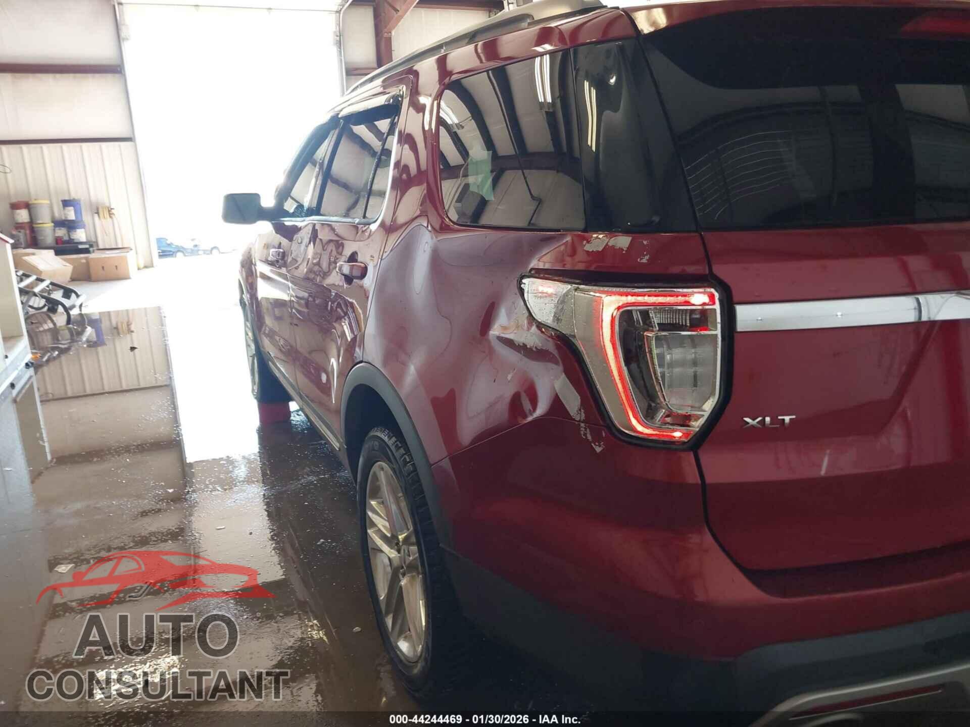 FORD EXPLORER 2017 - 1FM5K7D82HGA14716