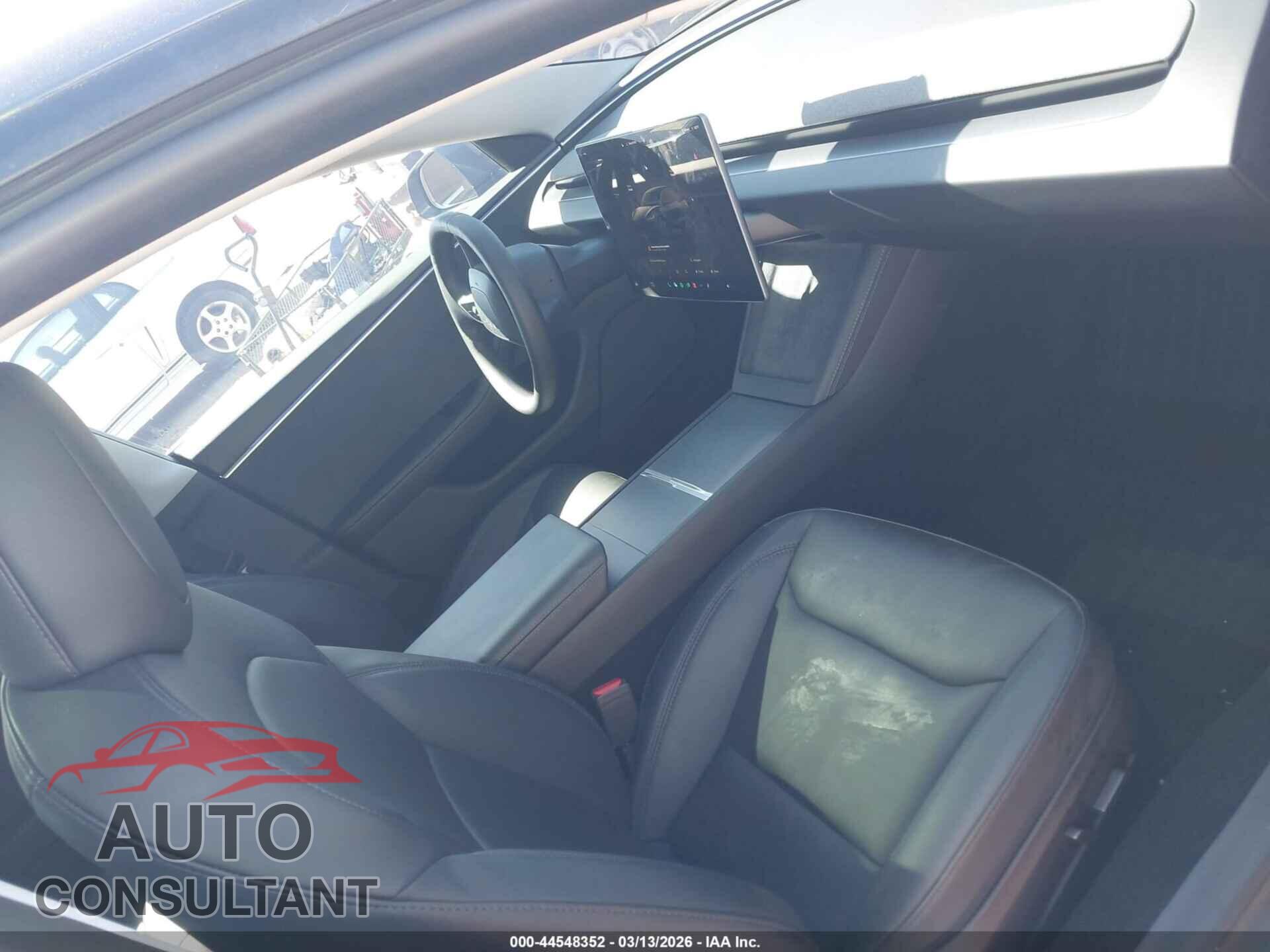 TESLA MODEL 3 2024 - 5YJ3E1EB7RF732655