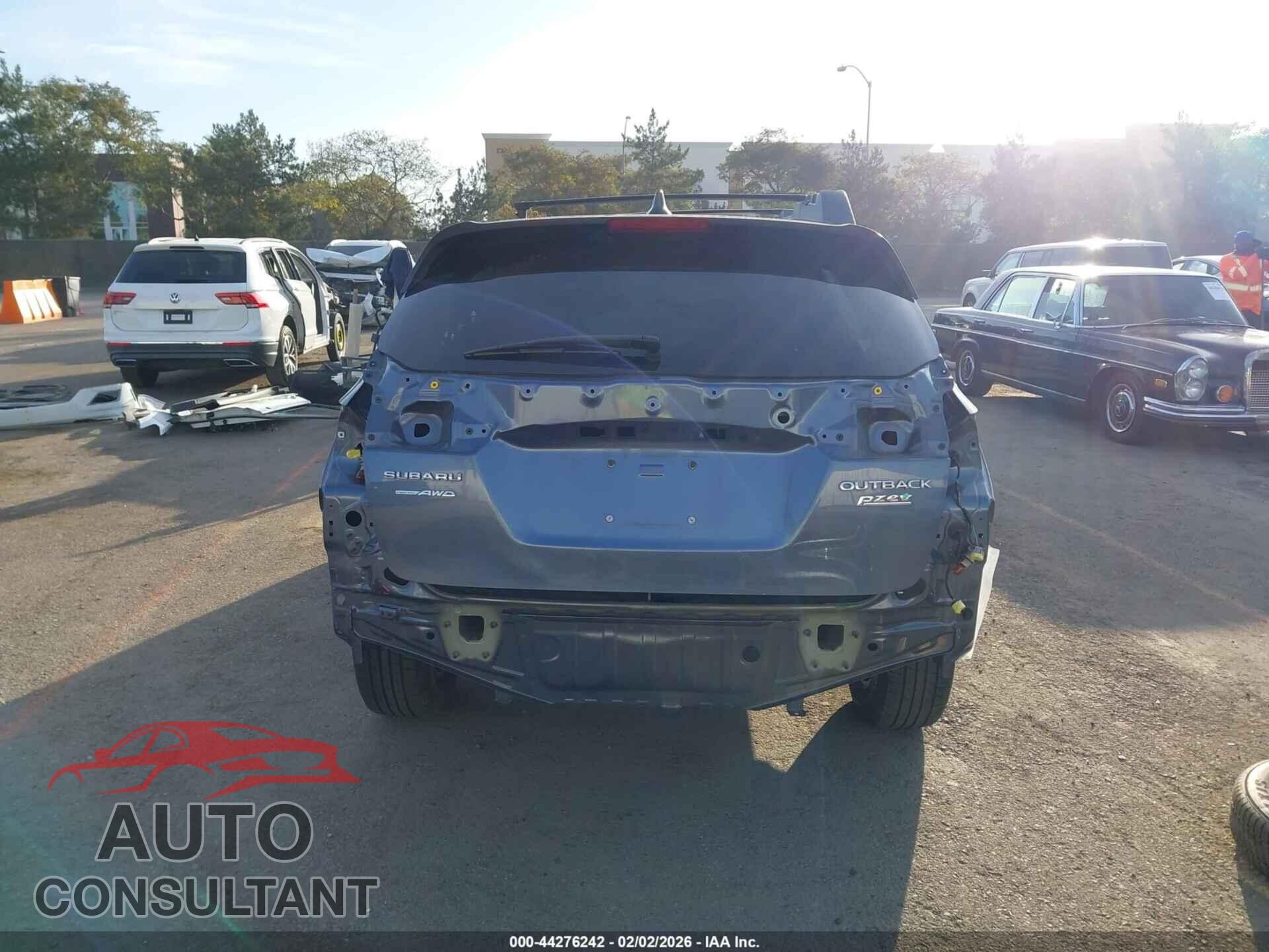 SUBARU OUTBACK 2017 - 4S4BSAFC8H3376574