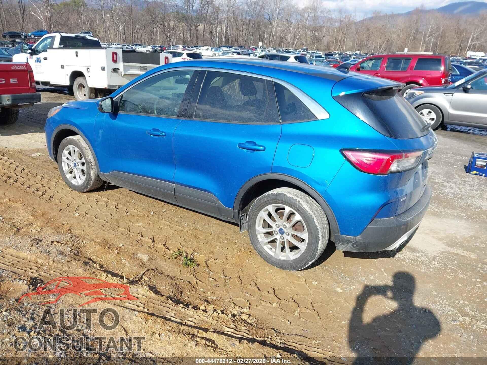 FORD ESCAPE 2020 - 1FMCU0G66LUA25439
