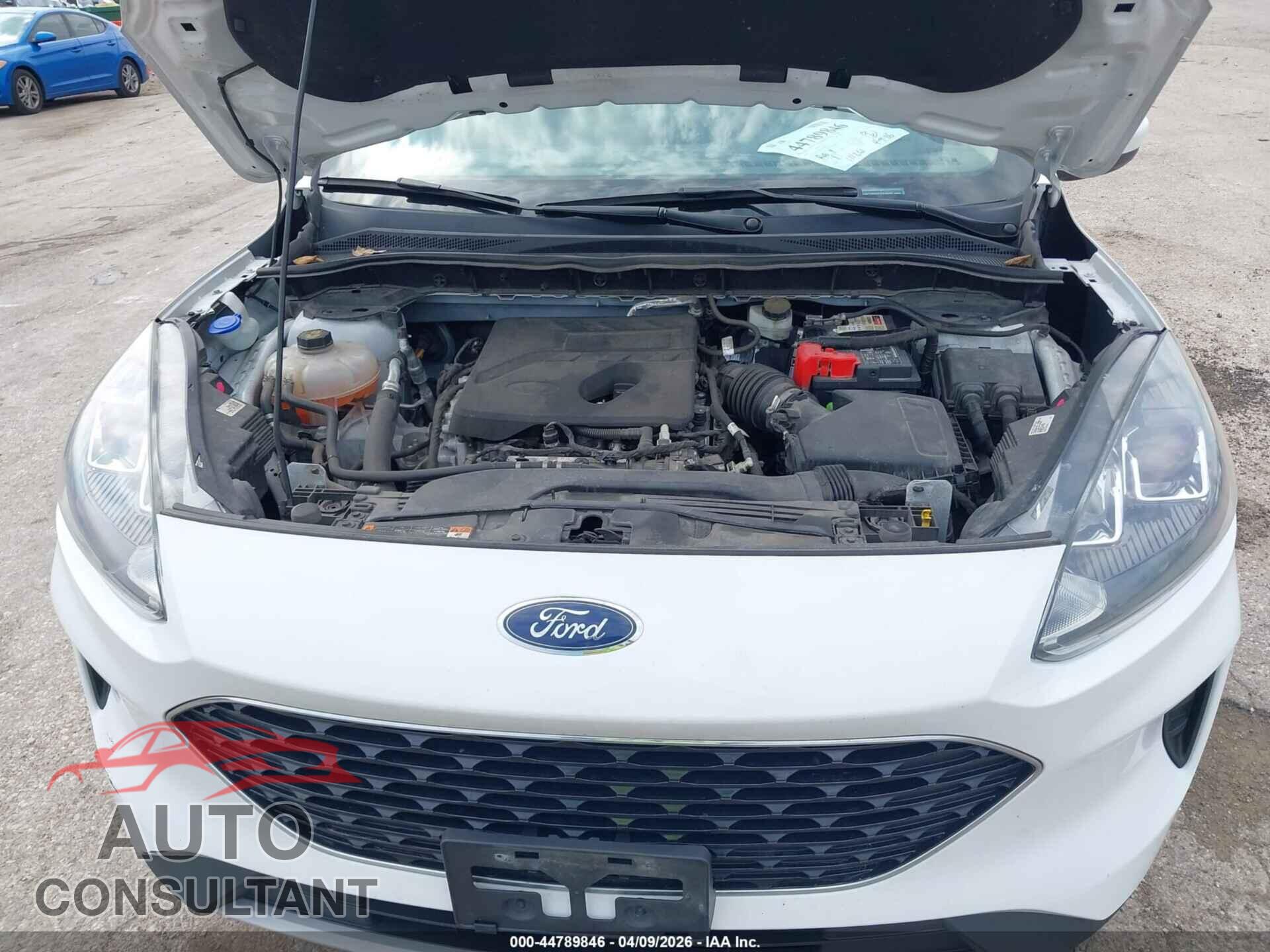 FORD ESCAPE 2020 - 1FMCU0G61LUA18737