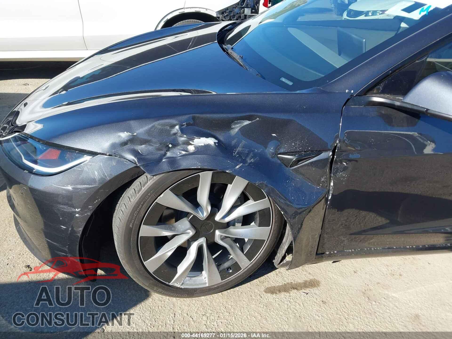 TESLA MODEL 3 2024 - 5YJ3E1EA1RF741245