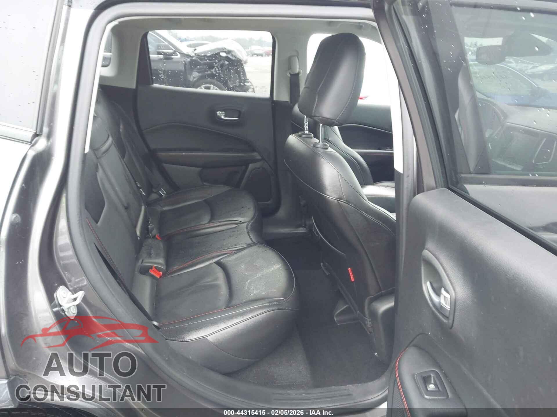 JEEP COMPASS 2020 - 3C4NJDDB8LT137801