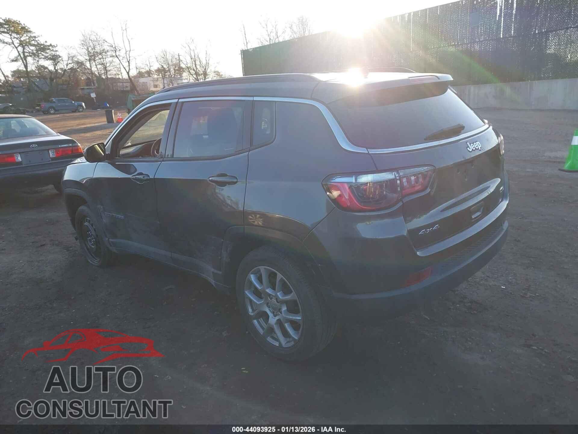 JEEP COMPASS 2022 - 3C4NJDFB9NT204566