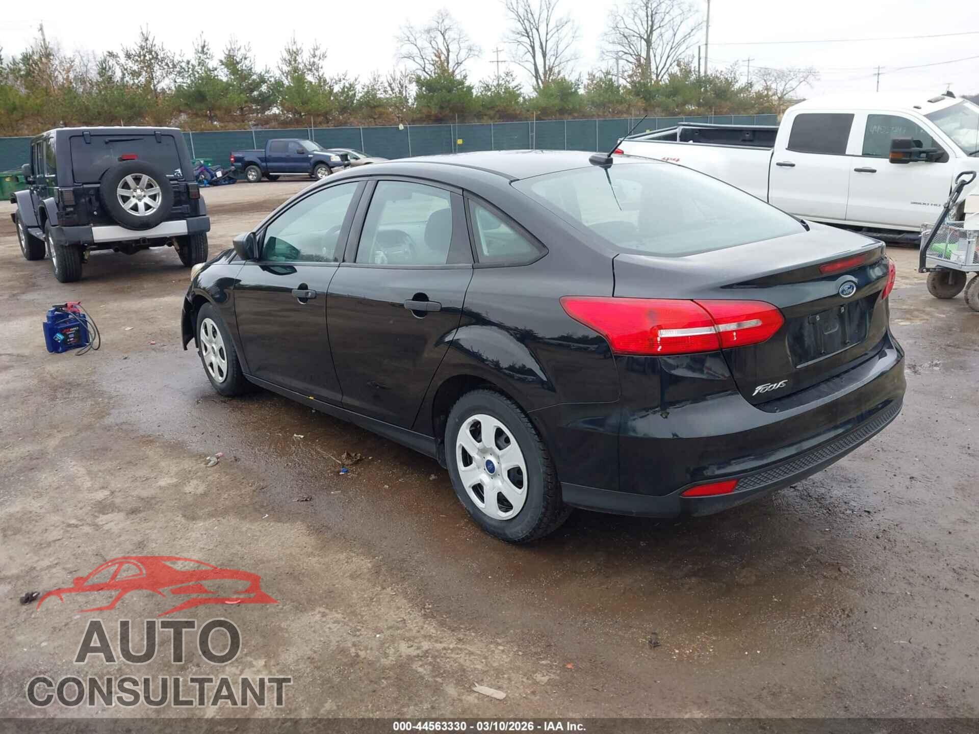 FORD FOCUS 2017 - 1FADP3E22HL306822
