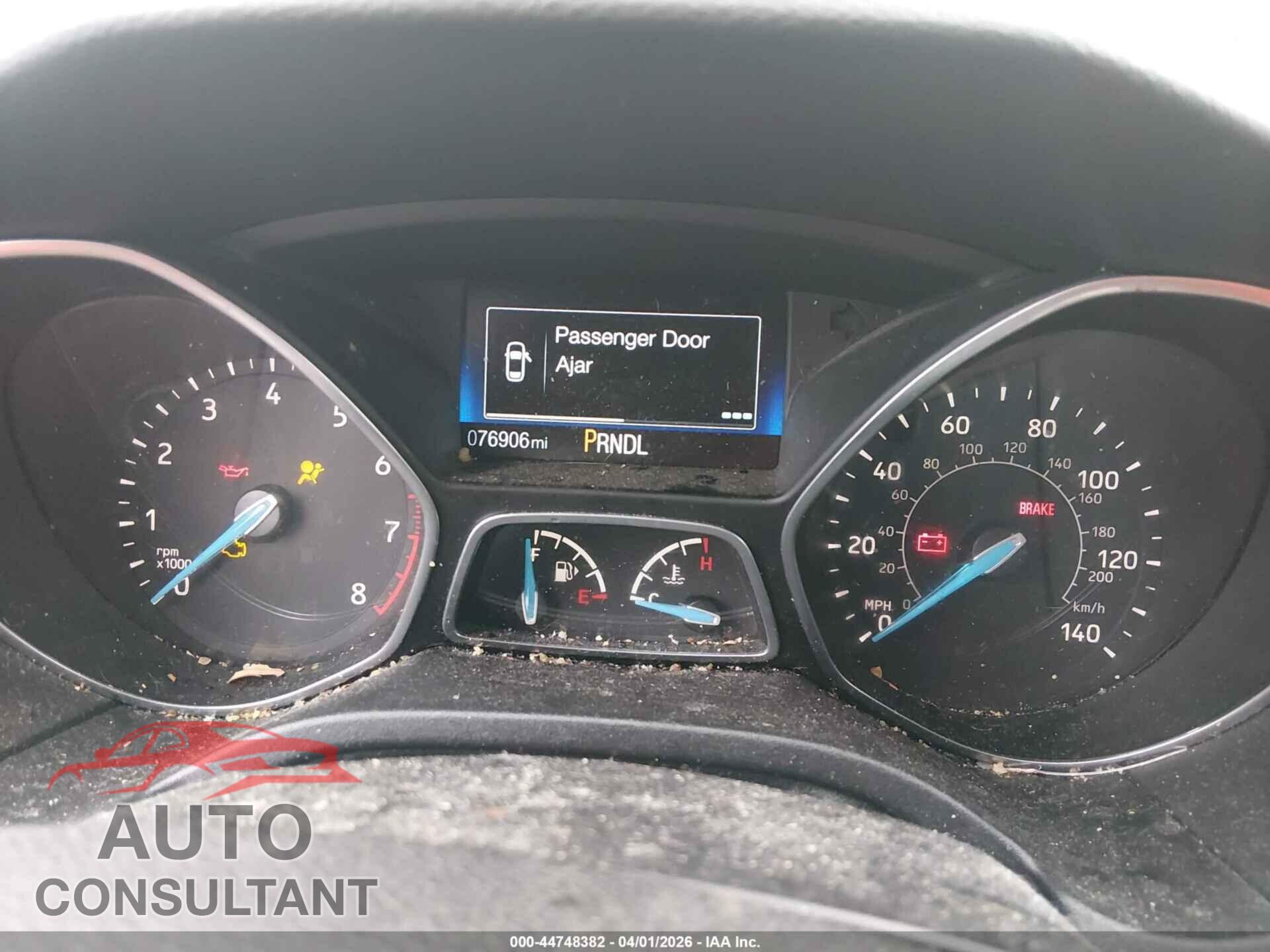 FORD FOCUS 2018 - 1FADP3K26JL298394