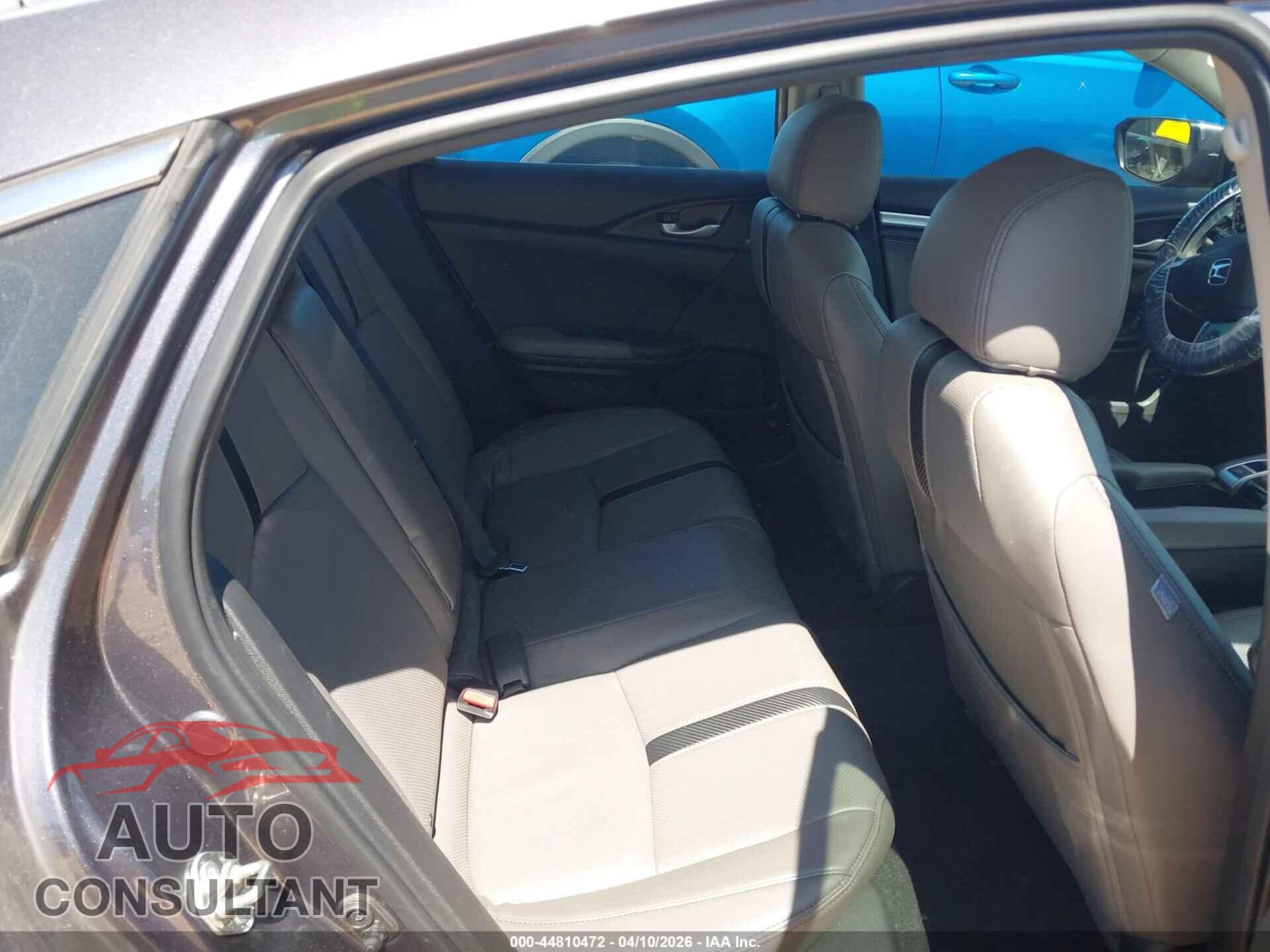 HONDA CIVIC 2017 - 19XFC2F77HE016460