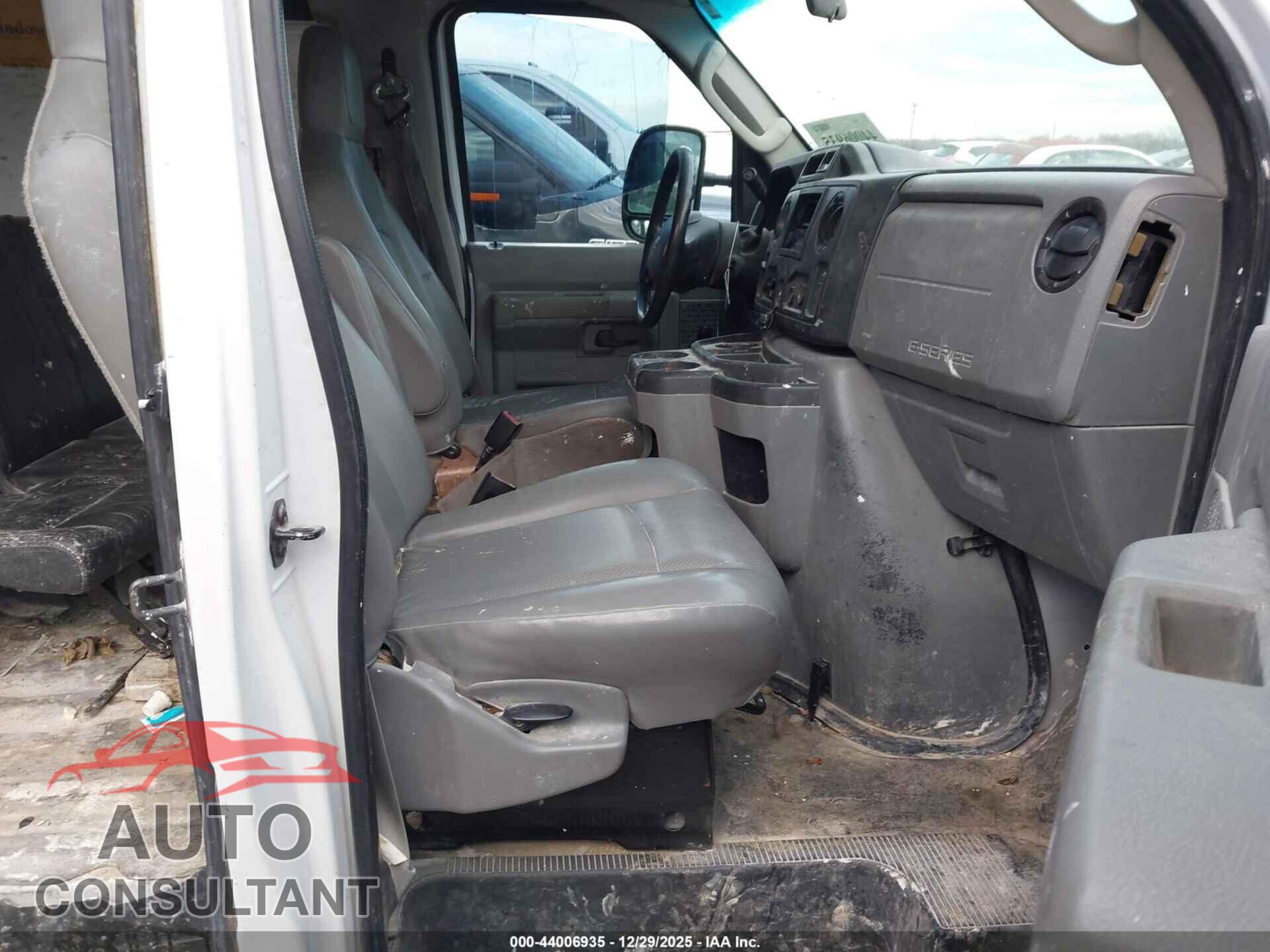 FORD E-150 2014 - 1FTNE1EW1EDA16444