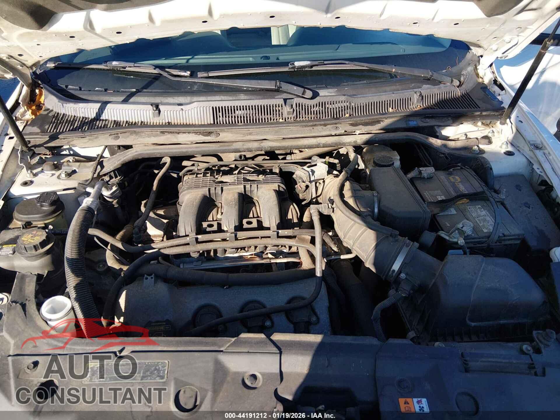 FORD TAURUS 2011 - 1FAHP2EW7BG171044