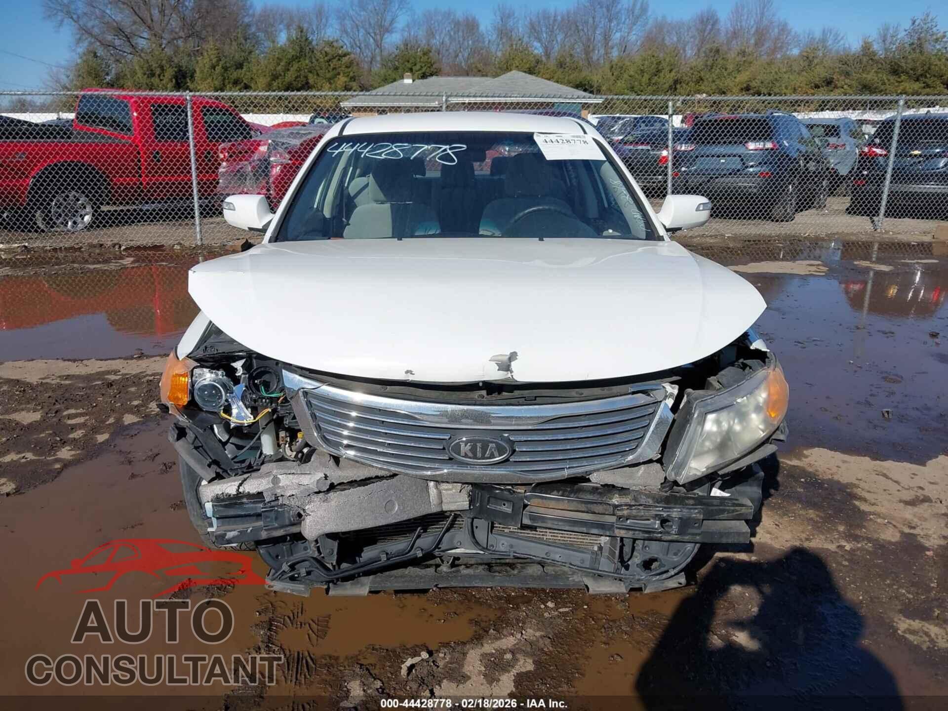 KIA OPTIMA 2010 - KNAGG4A83A5382404