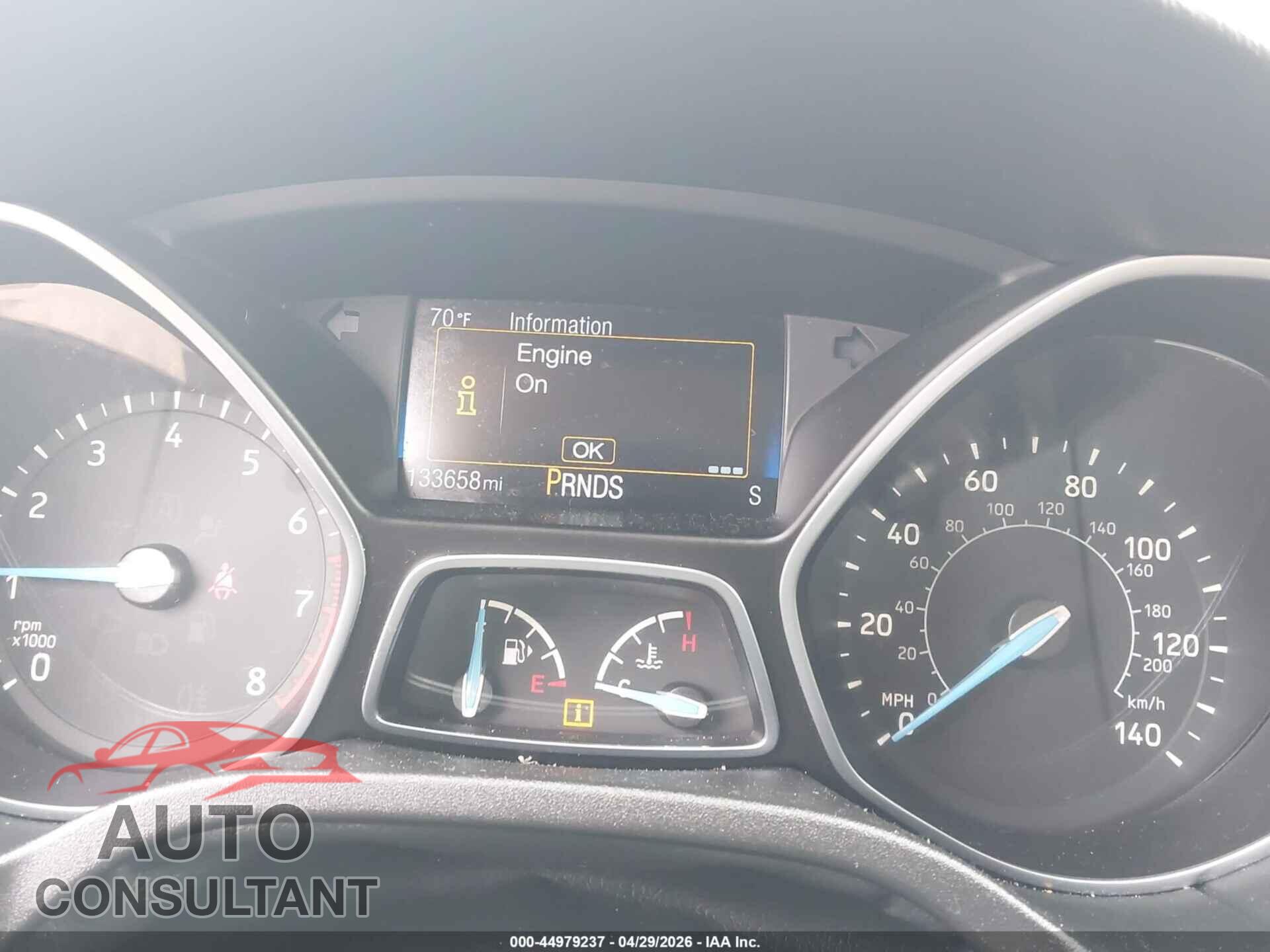 FORD FOCUS 2018 - 1FADP3FE0JL219242