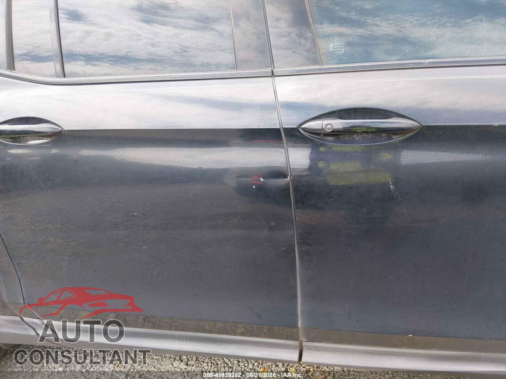 HONDA RIDGELINE 2017 - 5FPYK3F86HB006904