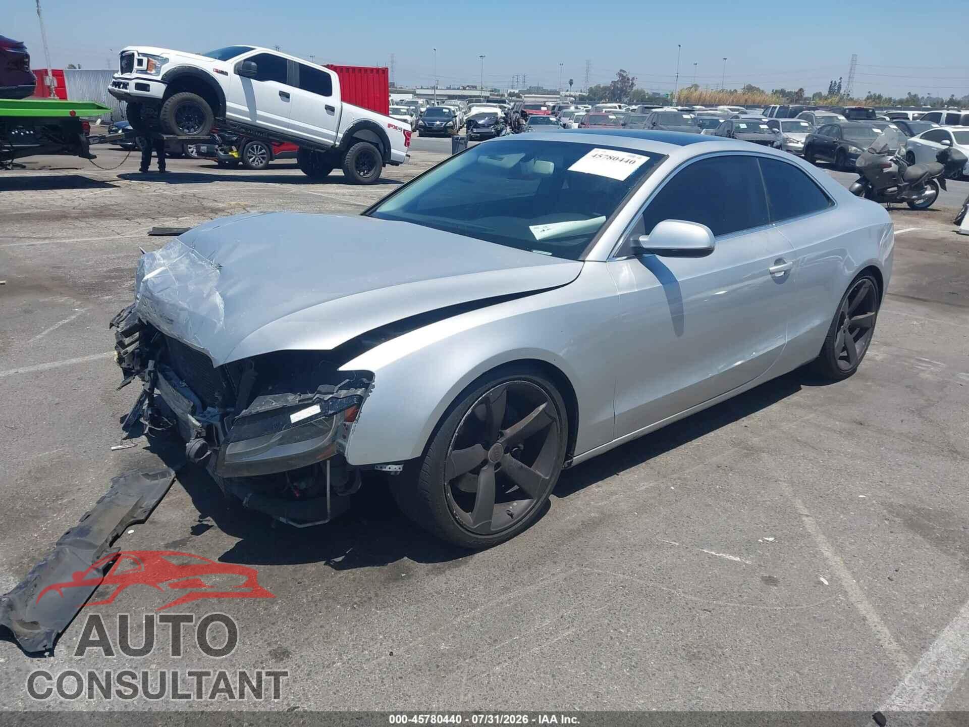AUDI A5 2010 - WAULFAFR7AA016664