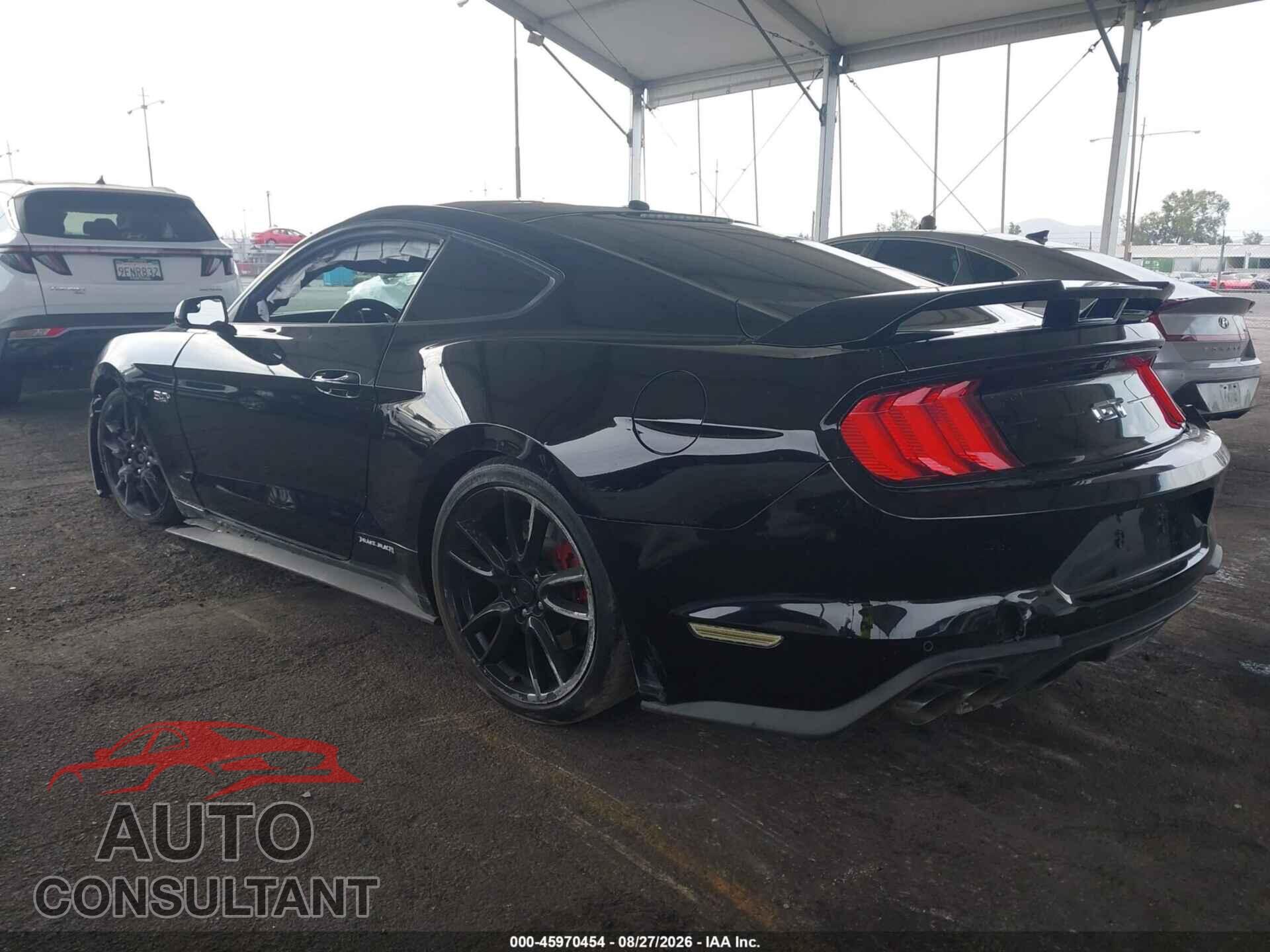 FORD MUSTANG 2018 - 1FA6P8CF1J5127130