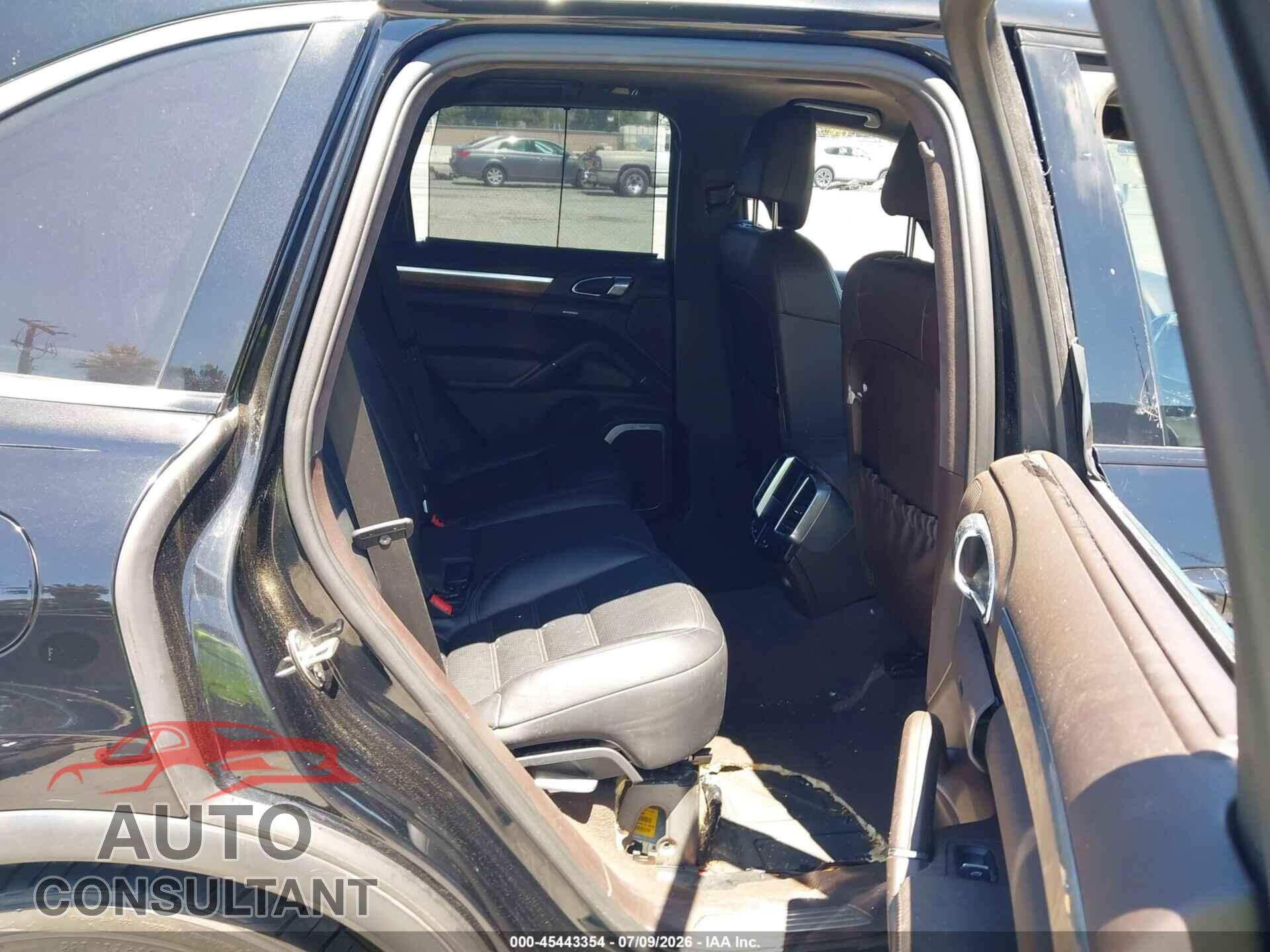 PORSCHE CAYENNE 2011 - WP1AC2A28BLA82776