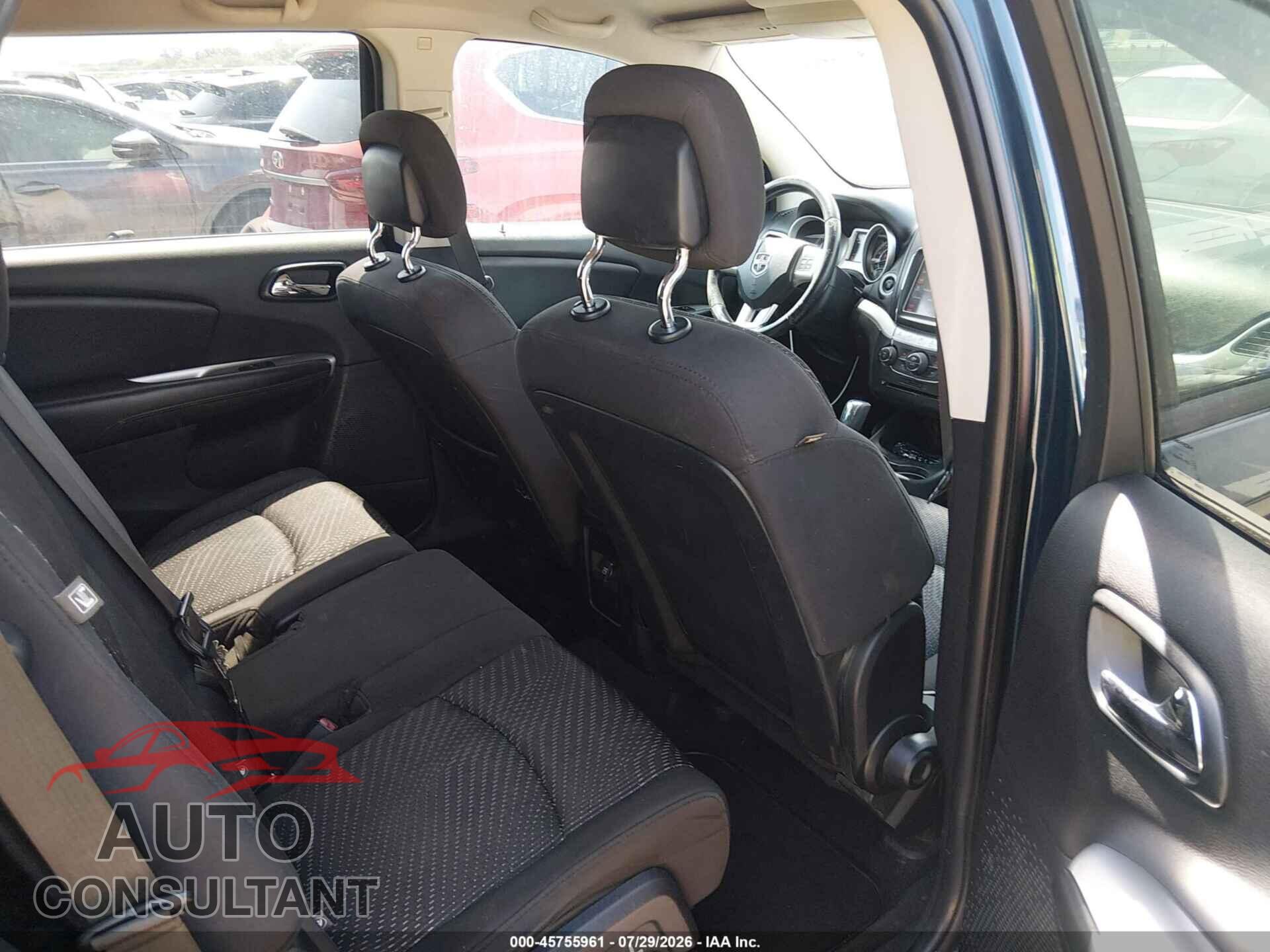 DODGE JOURNEY 2015 - 3C4PDCBG4FT671164